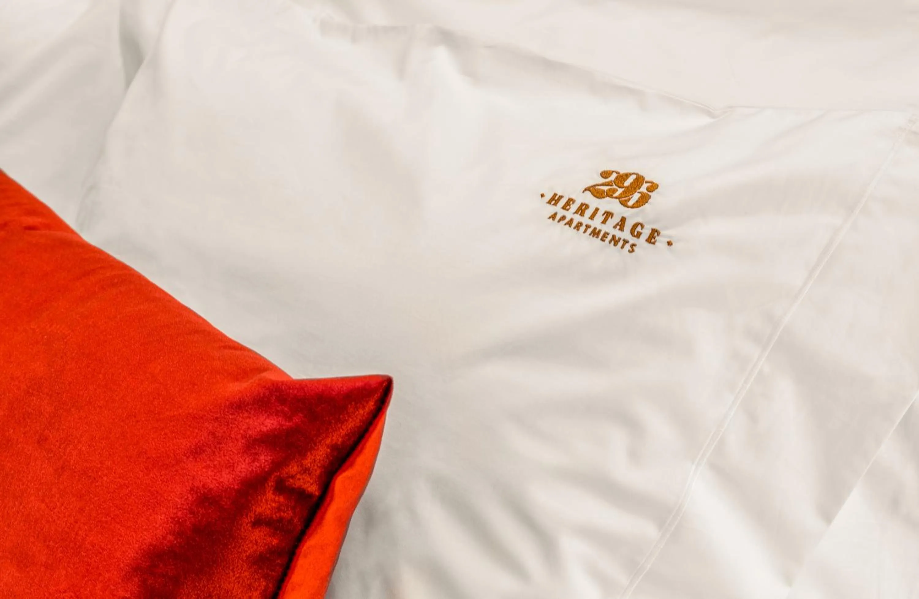 Decorative detail, Bed in 296 Heritage Apartments