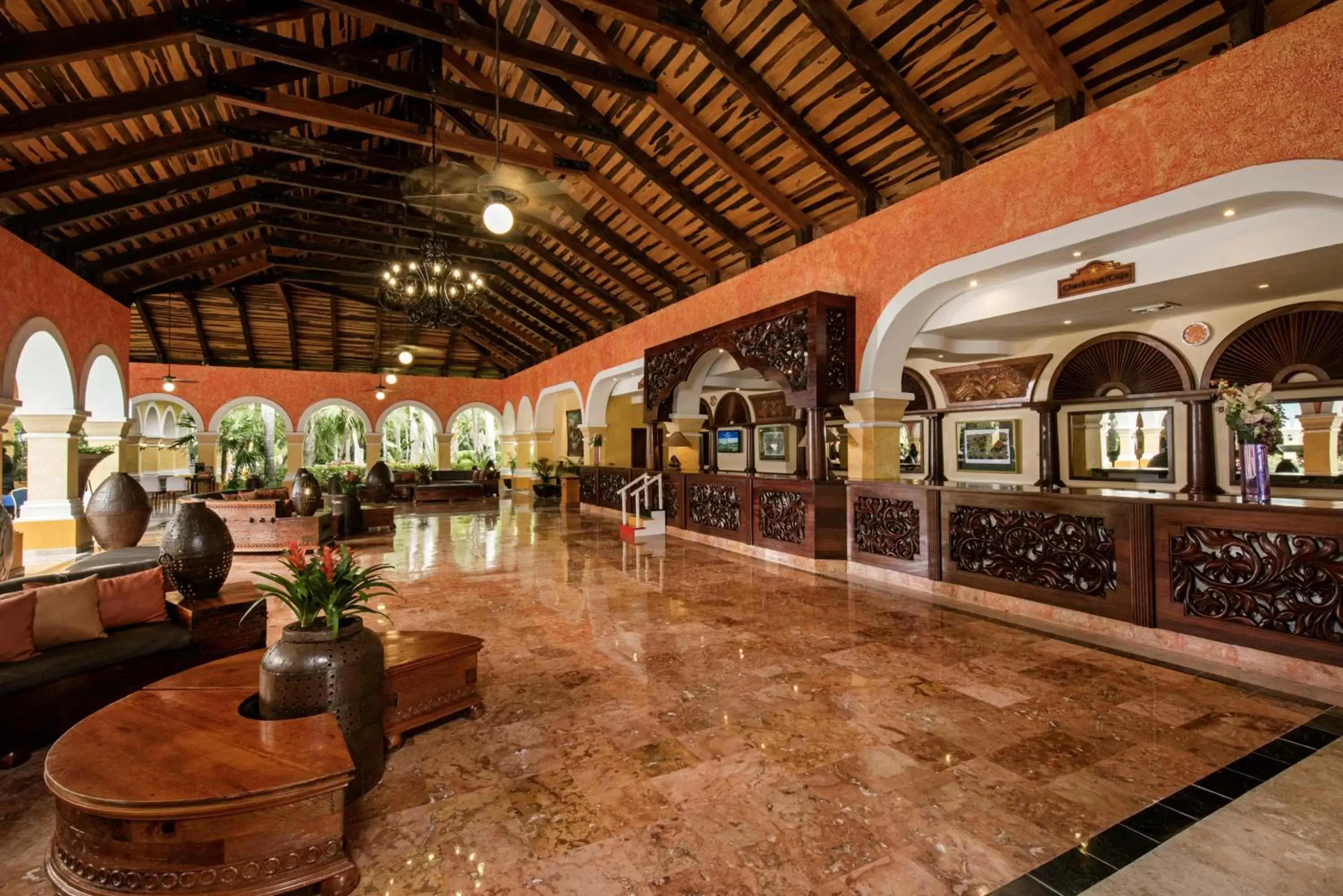 Lobby or reception in Iberostar Waves Paraíso Beach - All Inclusive Lobby or reception in Iberostar Waves Paraíso Beach - All Inclusive