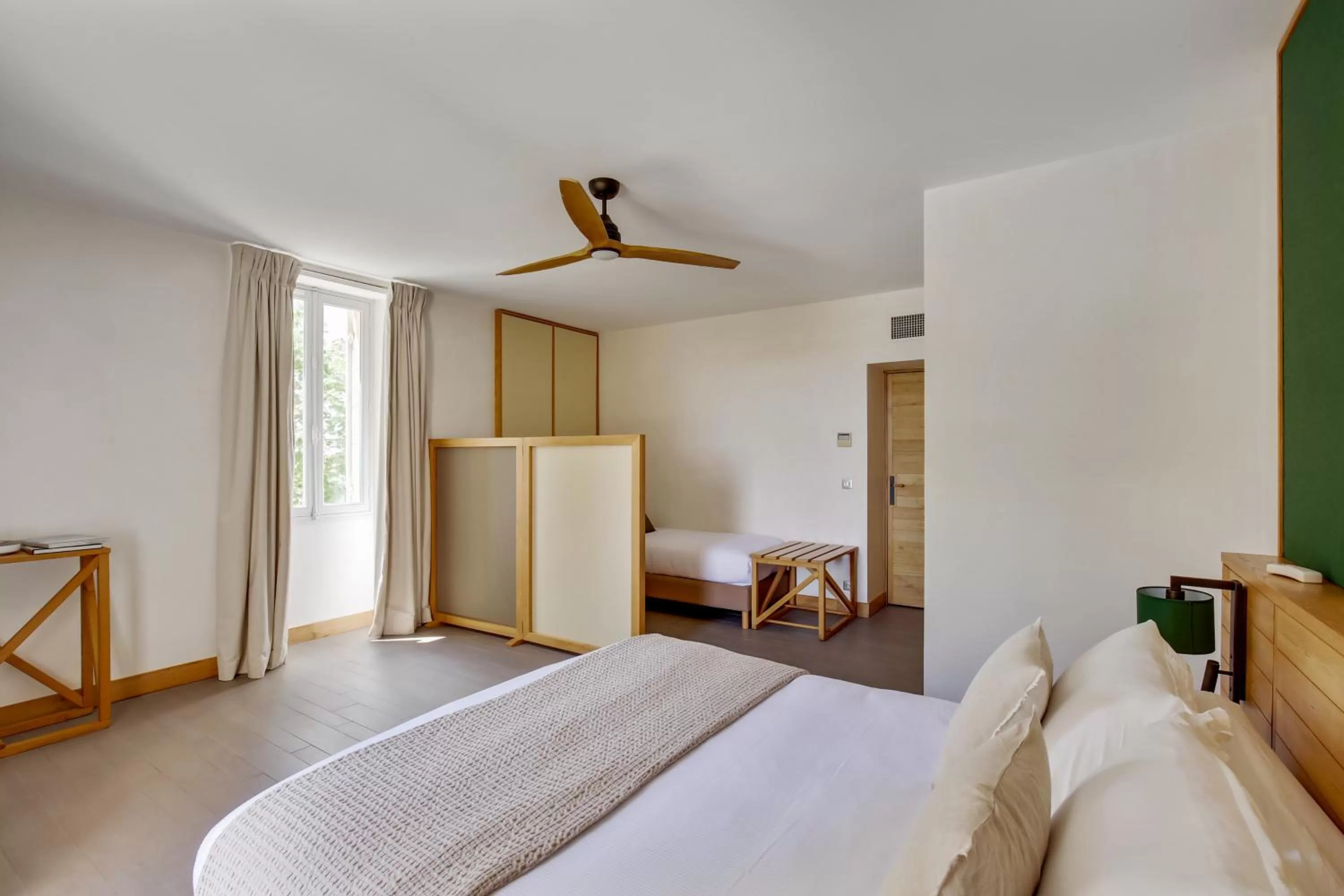 Bedroom, Bed in Le logis de Valandraud