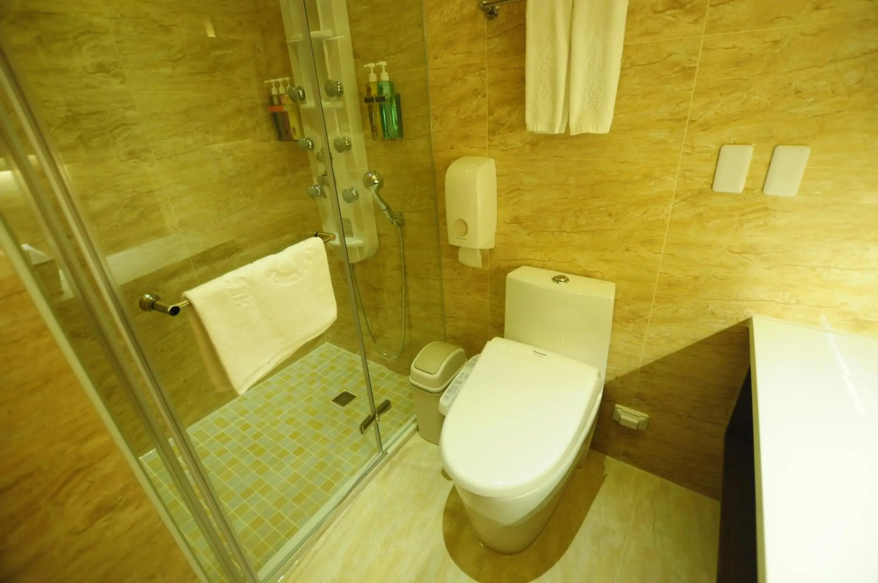 Bathroom in Kindness Hotel - Kaohsiung Jue Ming