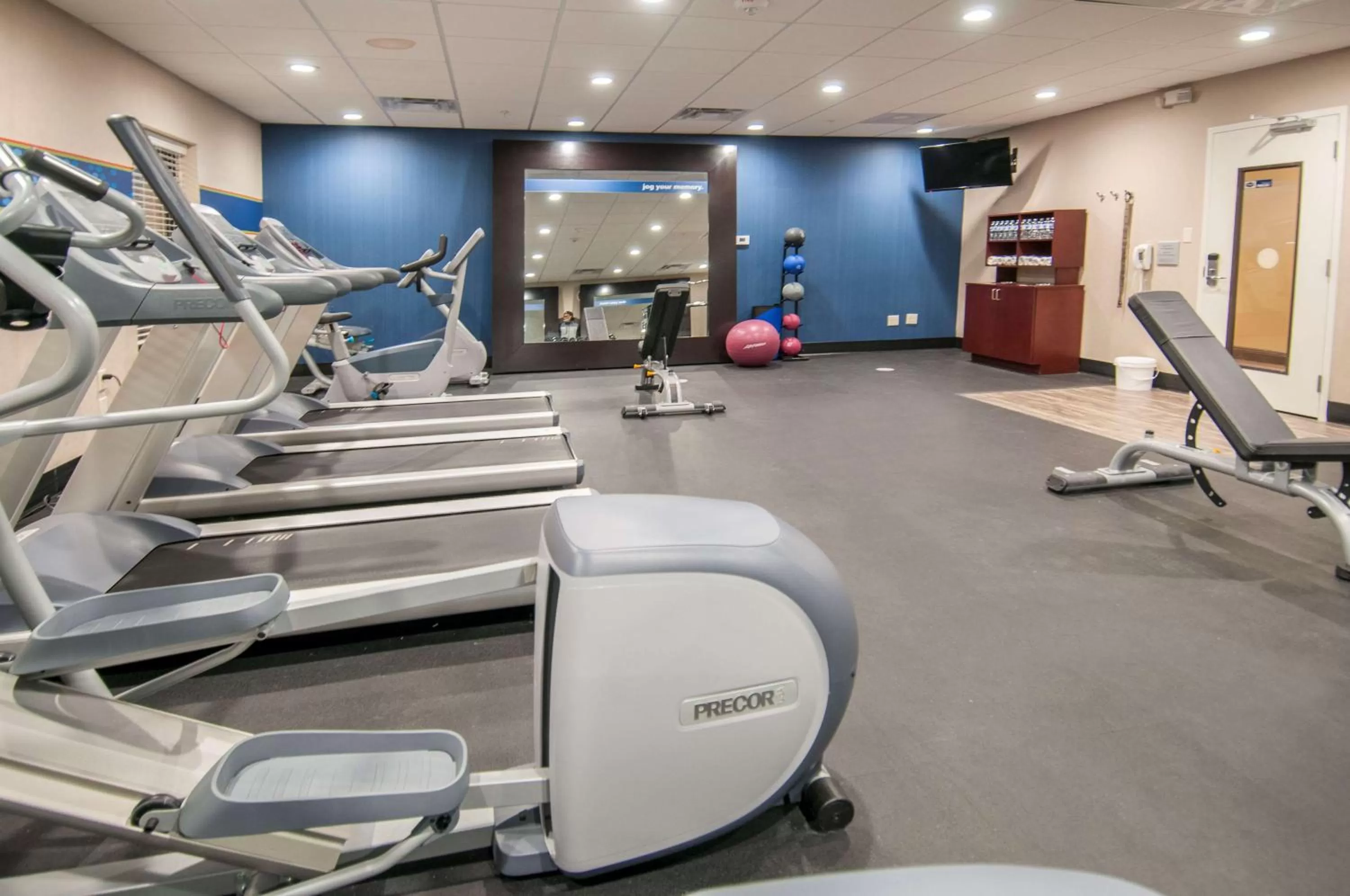 Fitness centre/facilities in Hampton Inn Opelousas