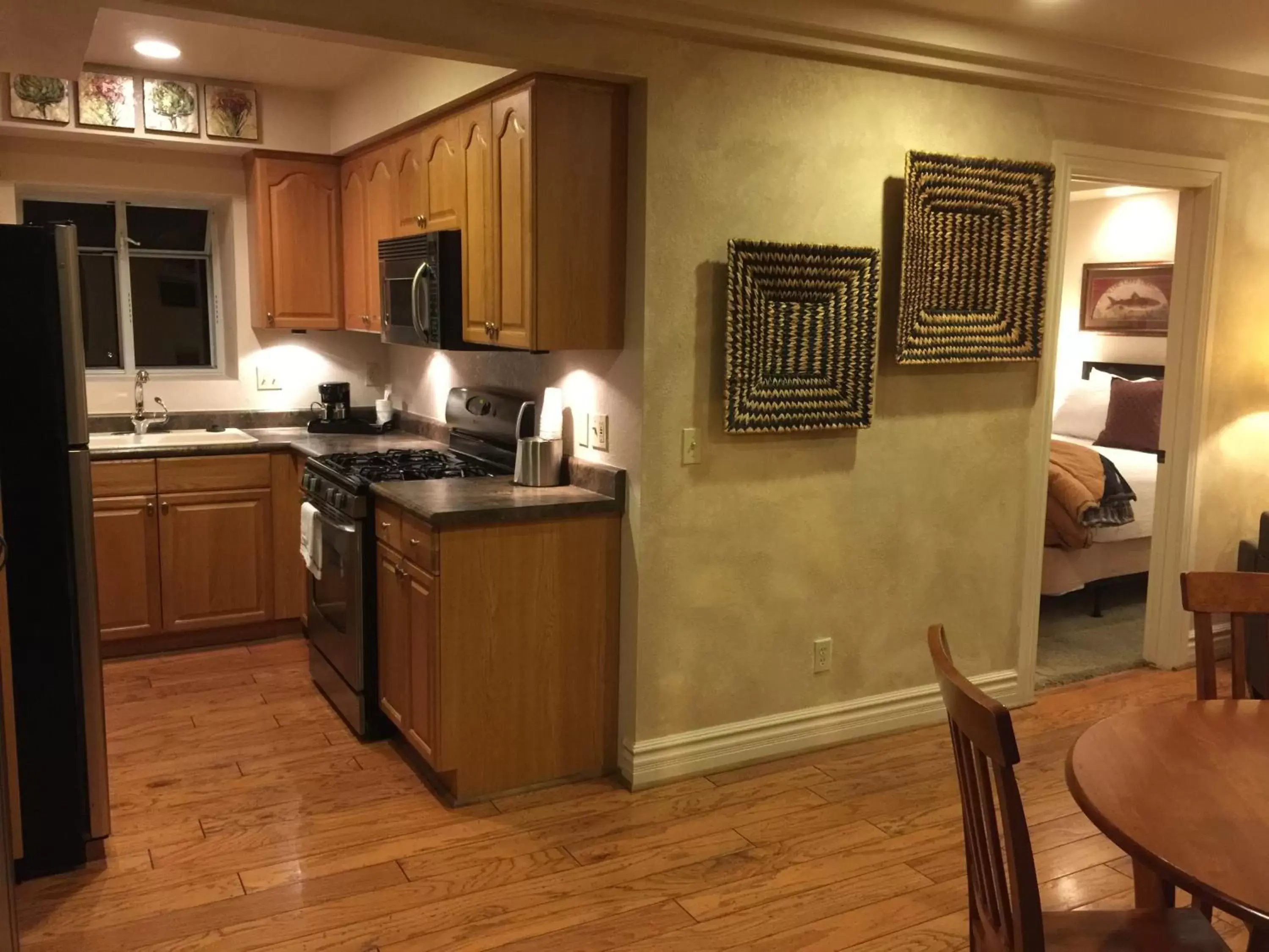 Decorative detail, Kitchen/Kitchenette in The Lodge on Route 66