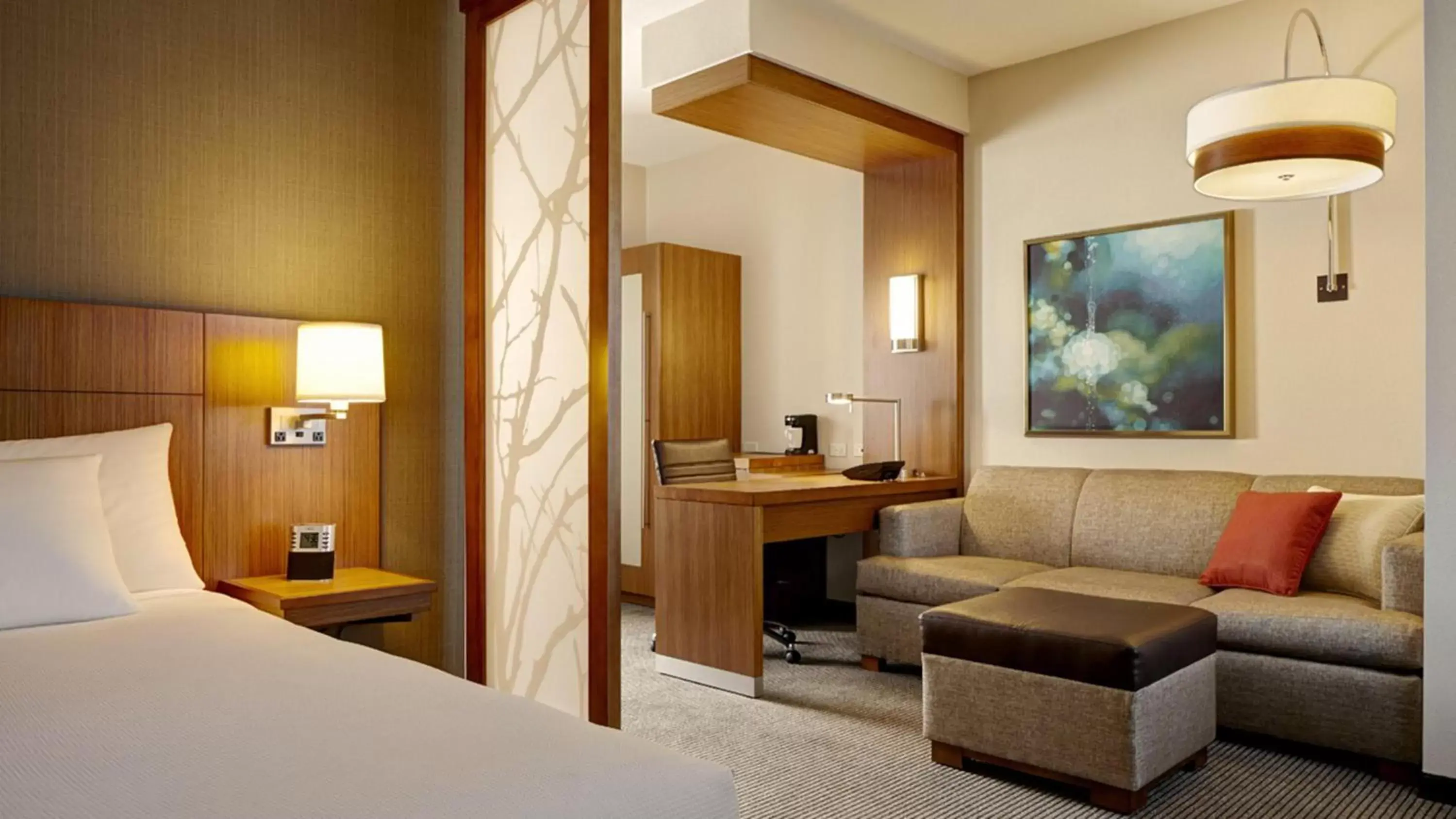 Specialty King Room with Sofa Bed in Hyatt Place at The Hollywood Casino Pittsburgh South