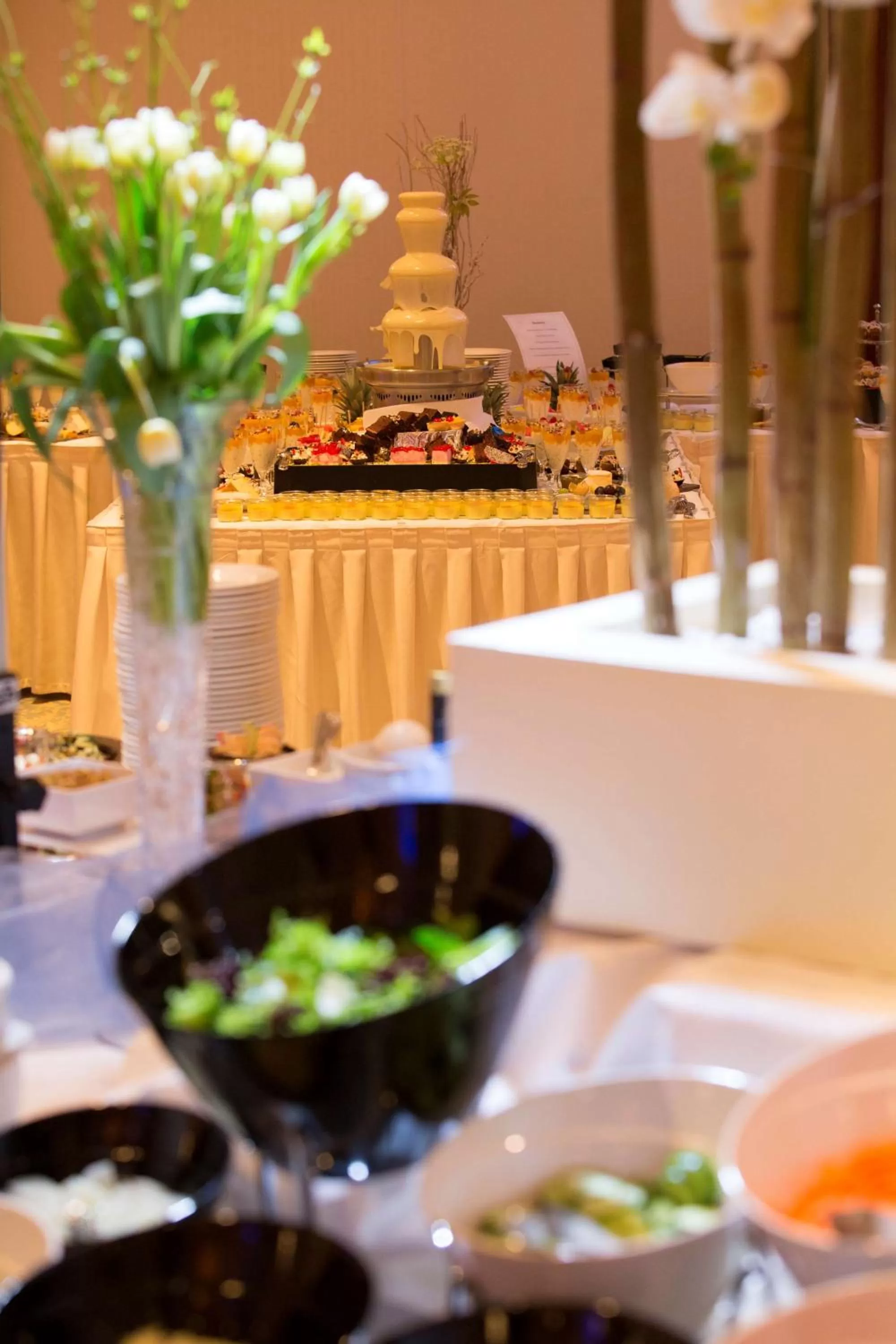 Restaurant/places to eat in Radisson Blu Hotel Cottbus