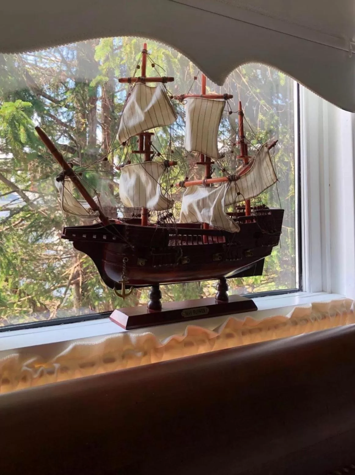 Decorative detail in Toba's Bed & Breakfast