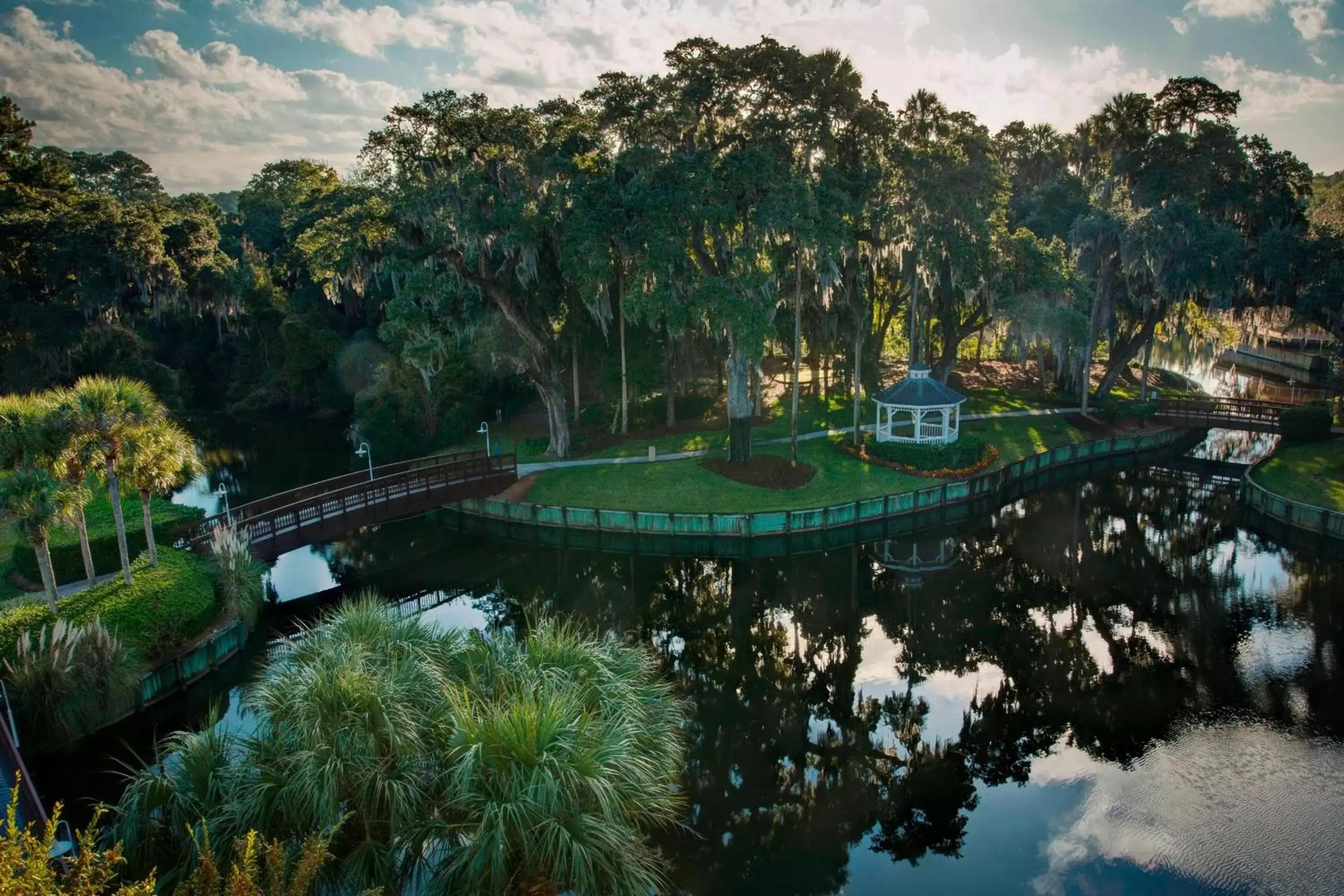 Photo of the whole room, Bird's-eye View in Sawgrass Marriott Golf Resort & Spa