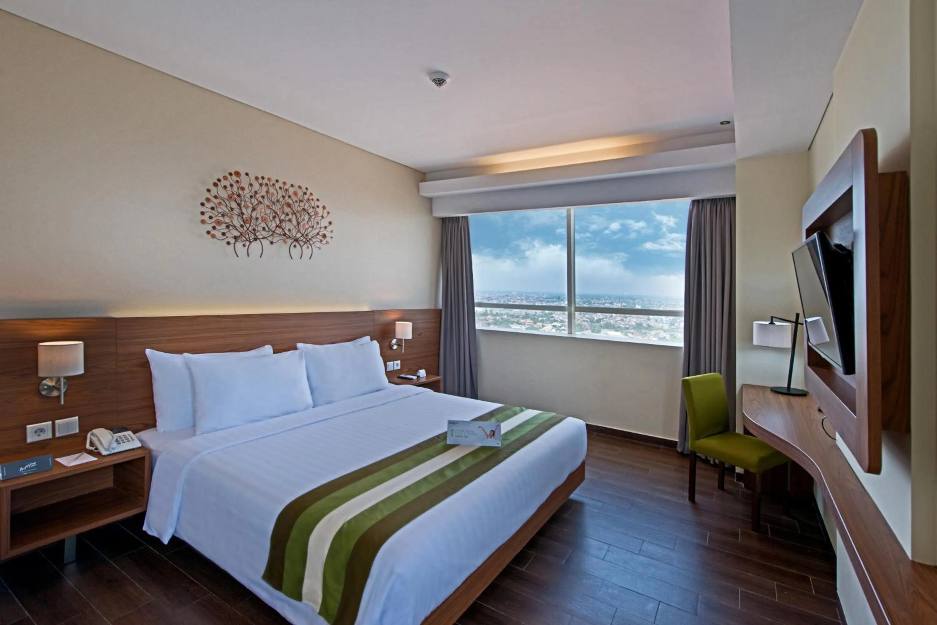 Bedroom, Bed in Grand Whiz Poins Simatupang Jakarta