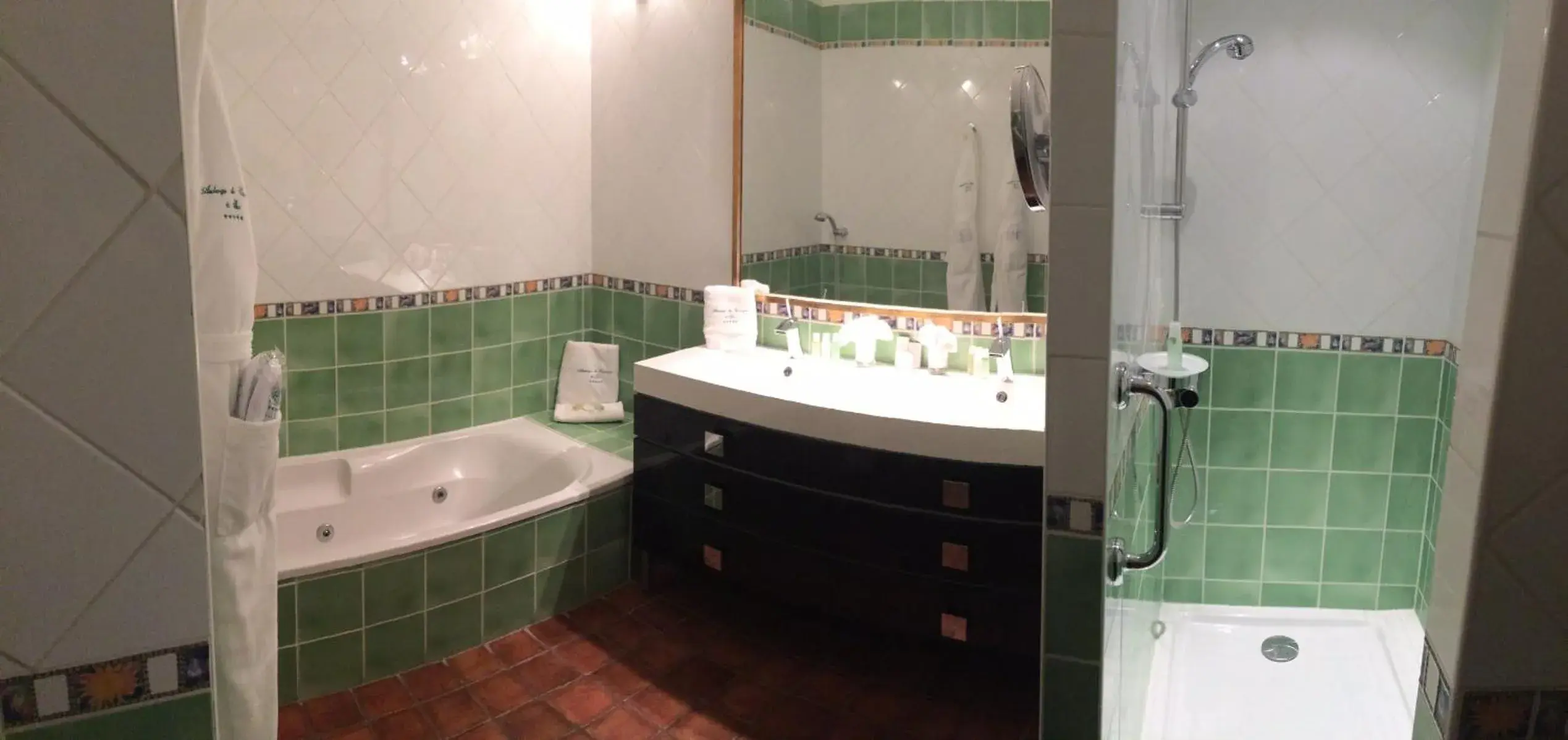 Shower, Bathroom in Auberge de Cassagne & Spa