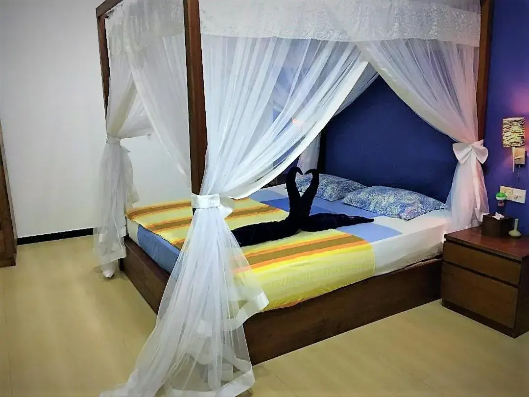 Bedroom, Bed in Gomez Place Bedroom, Bed in Gomez Place