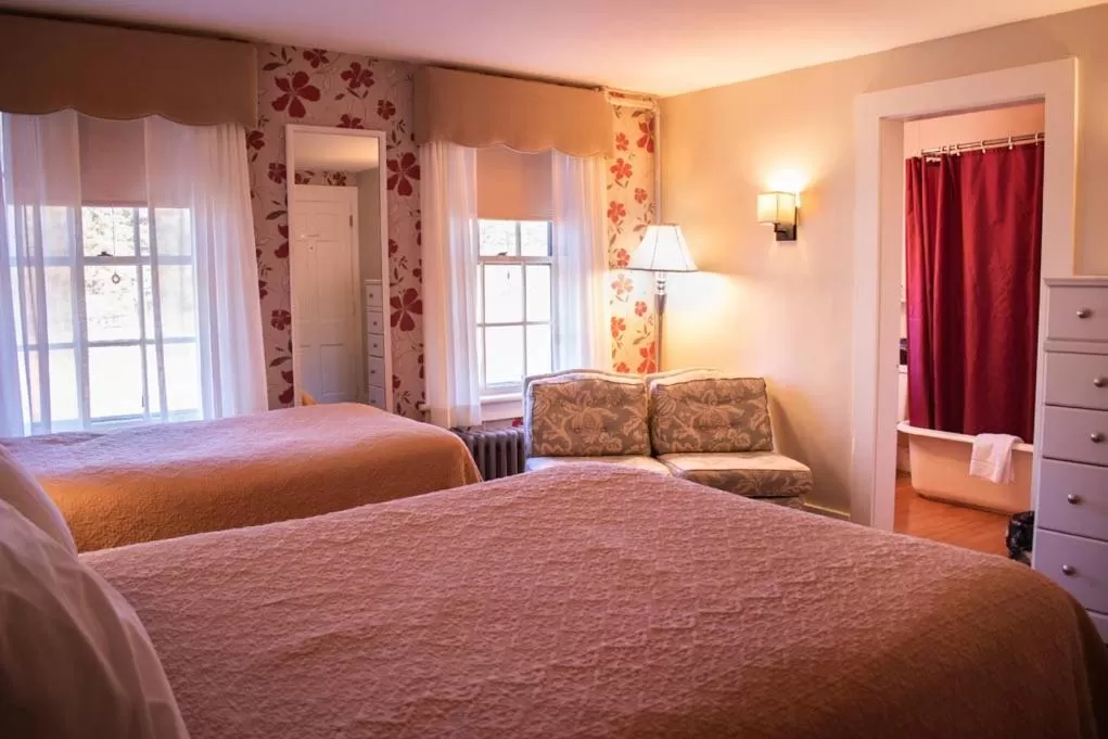 Bedroom, Bed in Franconia Inn