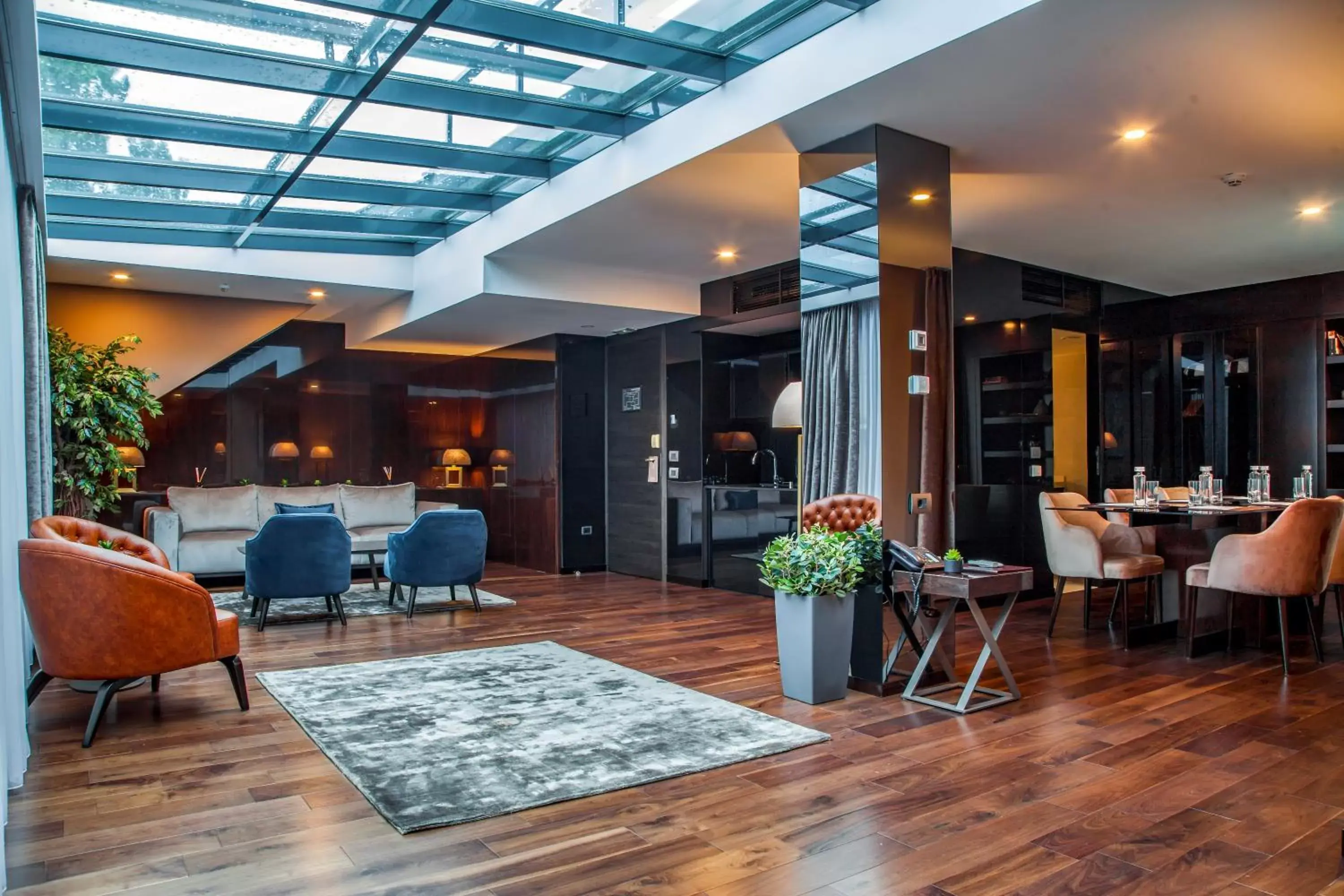 Living room, Lobby/Reception in SAINT TEN Hotel, Small Luxury Hotels