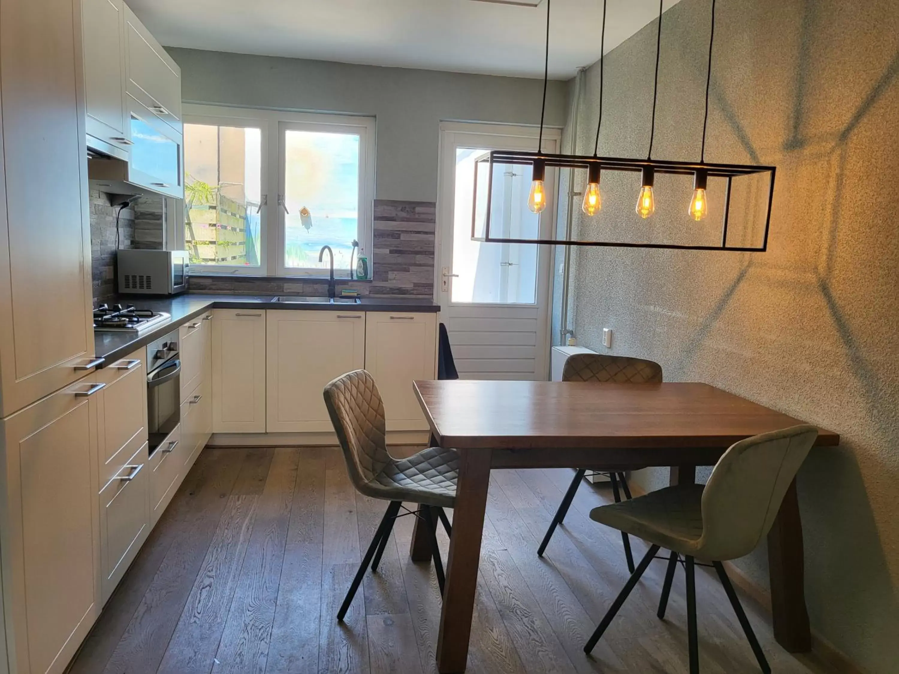 Dining area, Kitchen/Kitchenette in Huys van Leyden