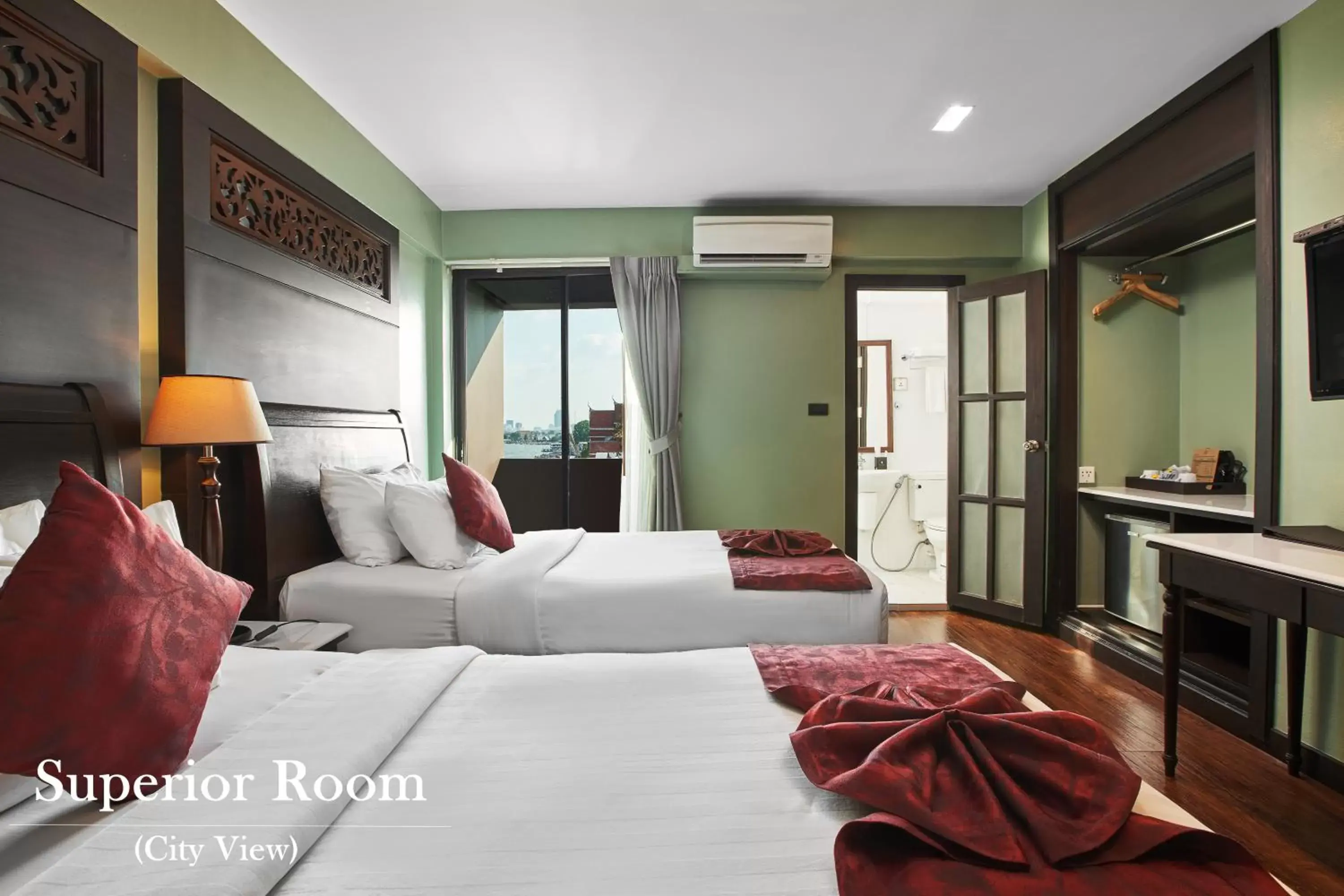 Bedroom in Baan Wanglang Riverside, Bangkok