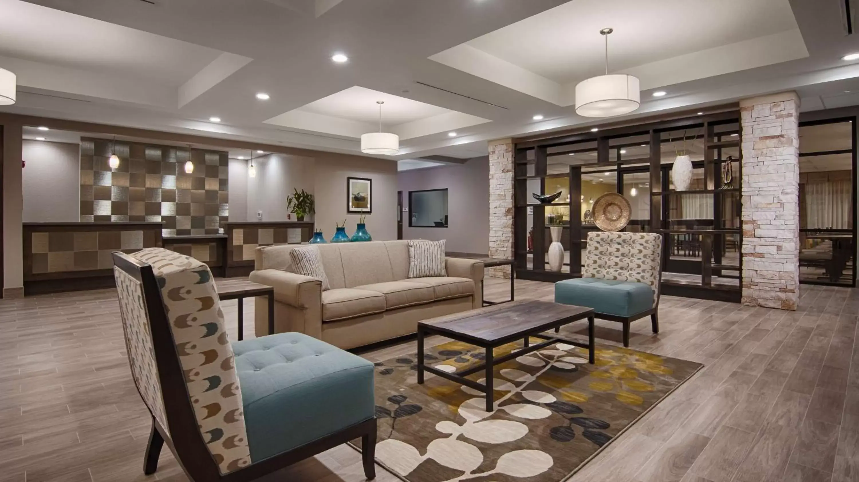 Lobby or reception in Best Western Plus College Station Inn & Suites
