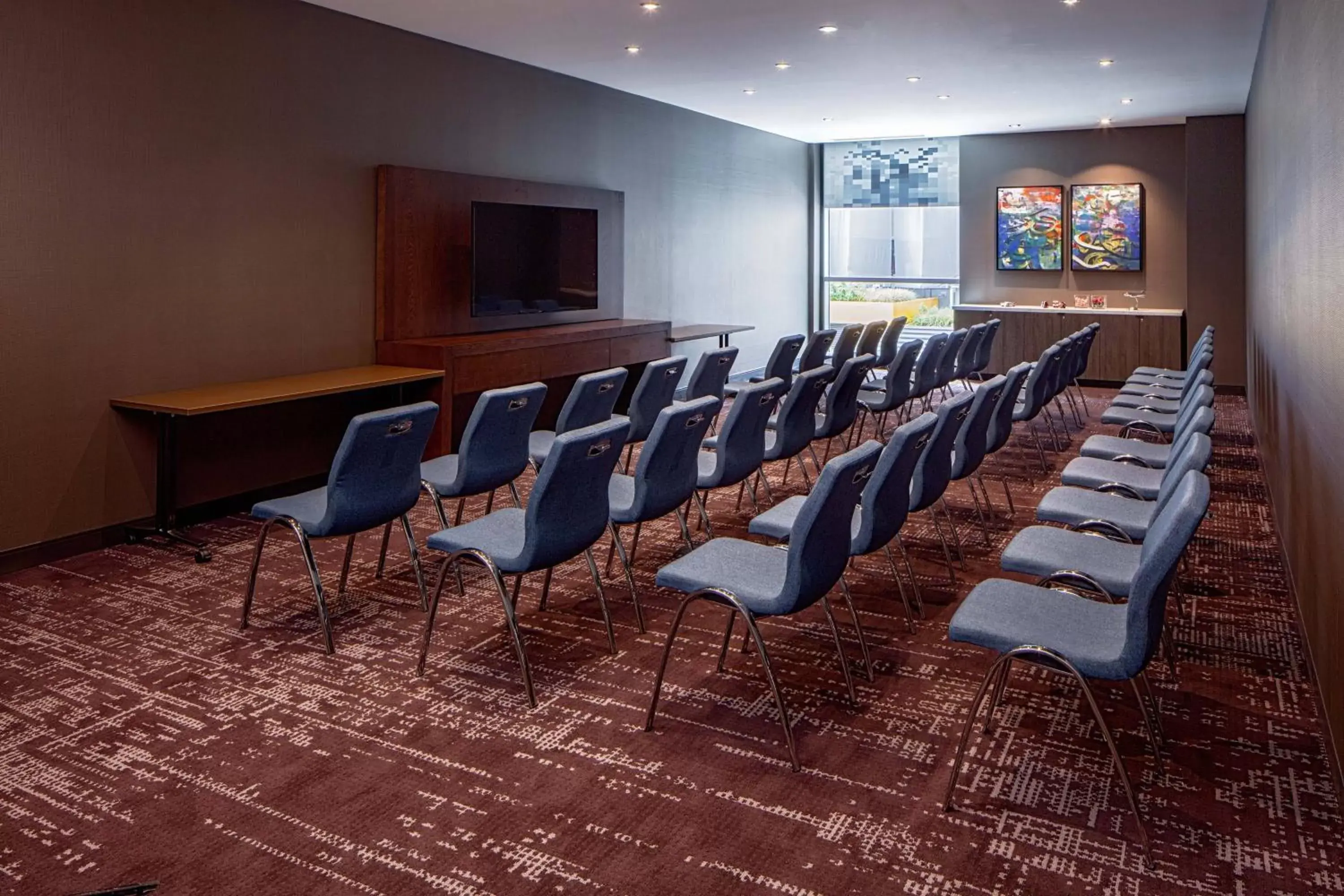 Meeting/conference room in Aloft Philadelphia Downtown