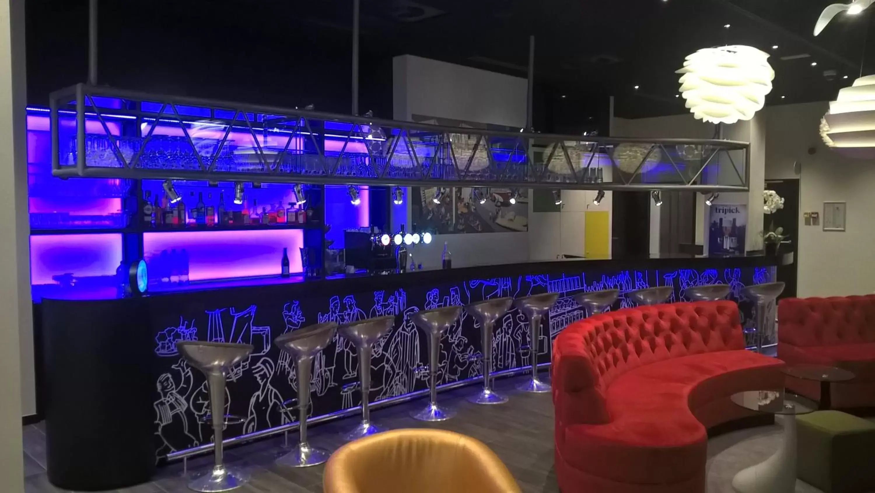 Lounge or bar in ibis Styles Liege Guillemins Lounge or bar in ibis Styles Liege Guillemins