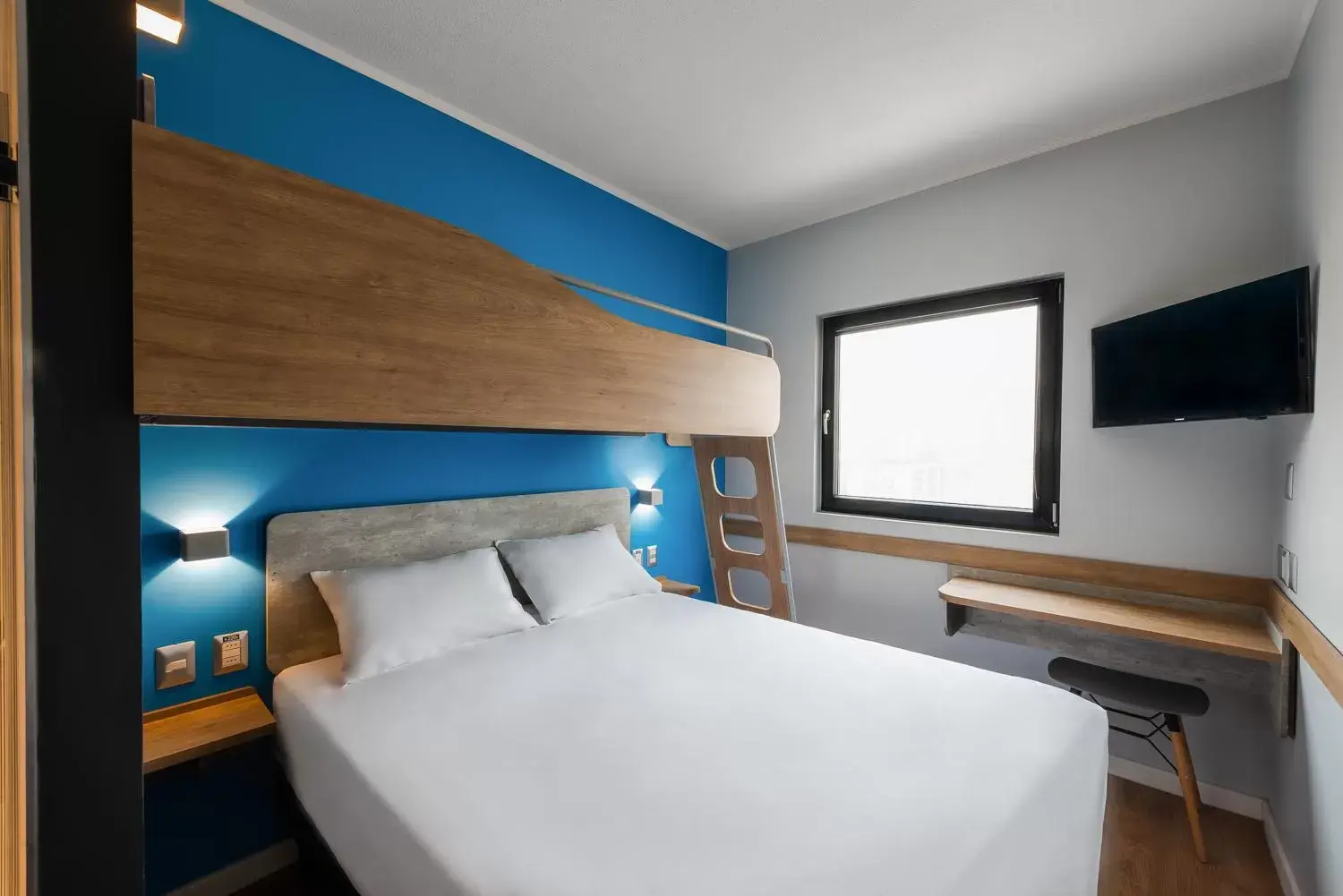 Bed in ibis budget Santiago Providencia