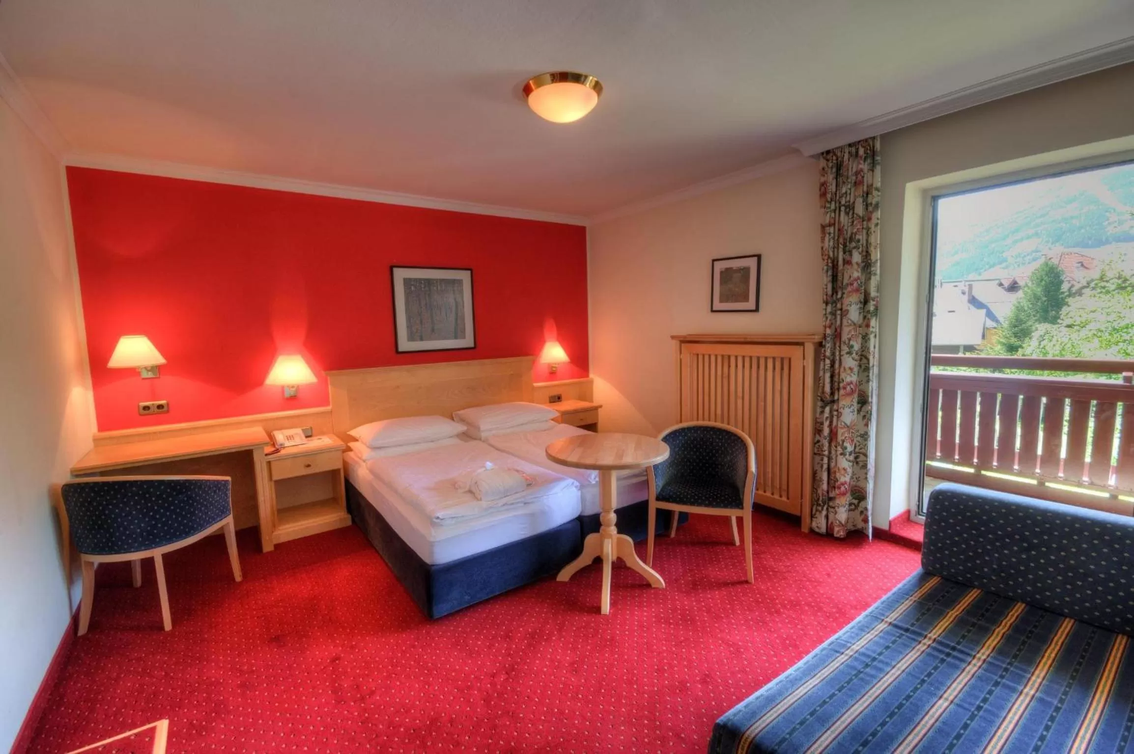 Photo of the whole room, Bed in Hotel Alpina - Thermenhotels Gastein