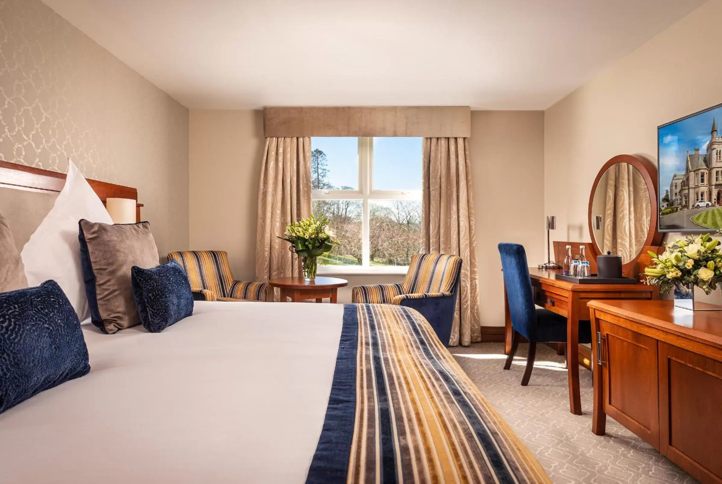 Bedroom, Bed in The Culloden Estate and Spa Bedroom, Bed in The Culloden Estate and Spa