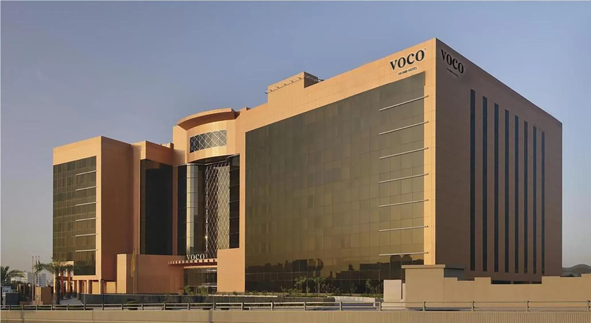 Property building in Voco - Riyadh by IHG Property building in Voco - Riyadh by IHG