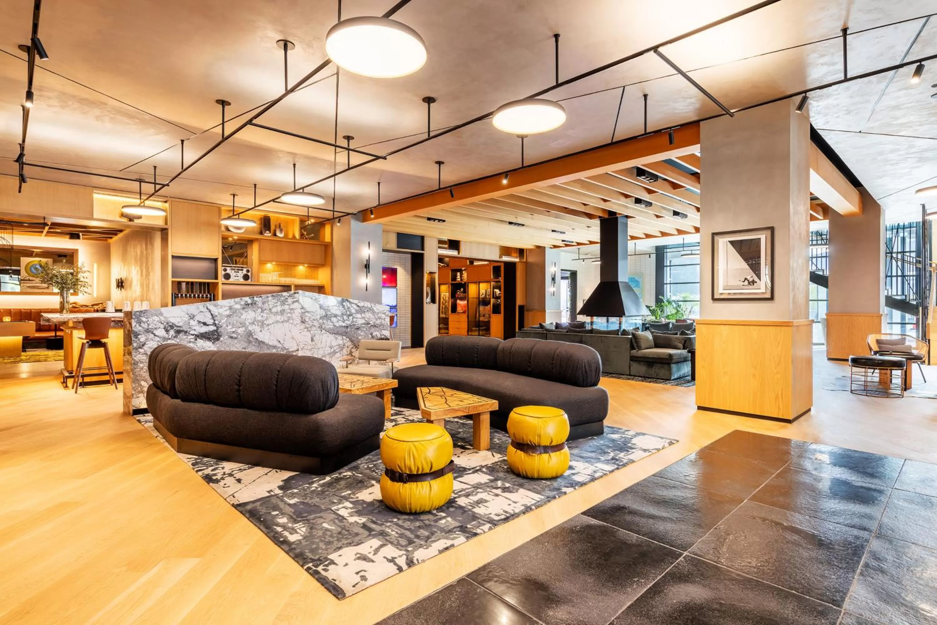 Lobby or reception in The Shay, a Destination by Hyatt