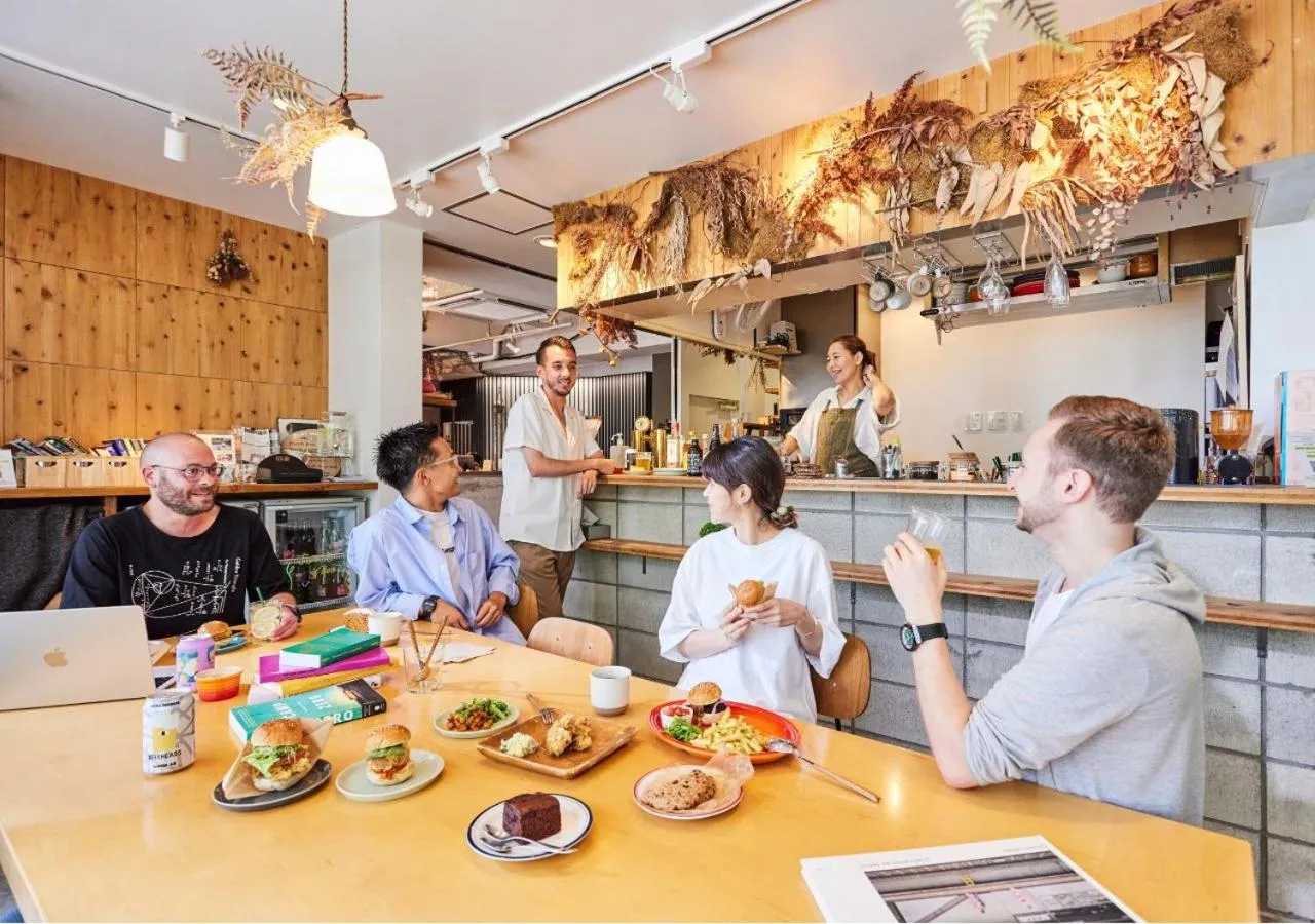 Restaurant/places to eat in Hotel Graphy Nezu