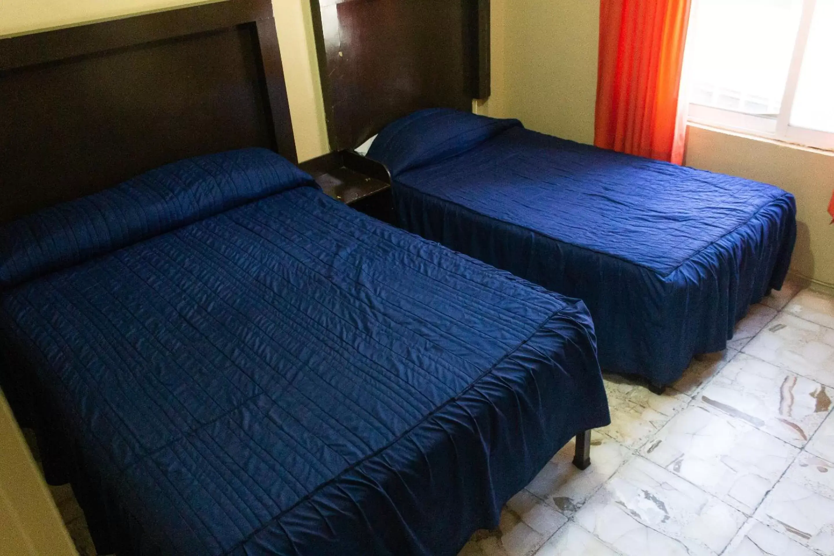 Bedroom, Bed in OYO Hotel Colón, Plaza Bicentenario, Zacatecas Centro