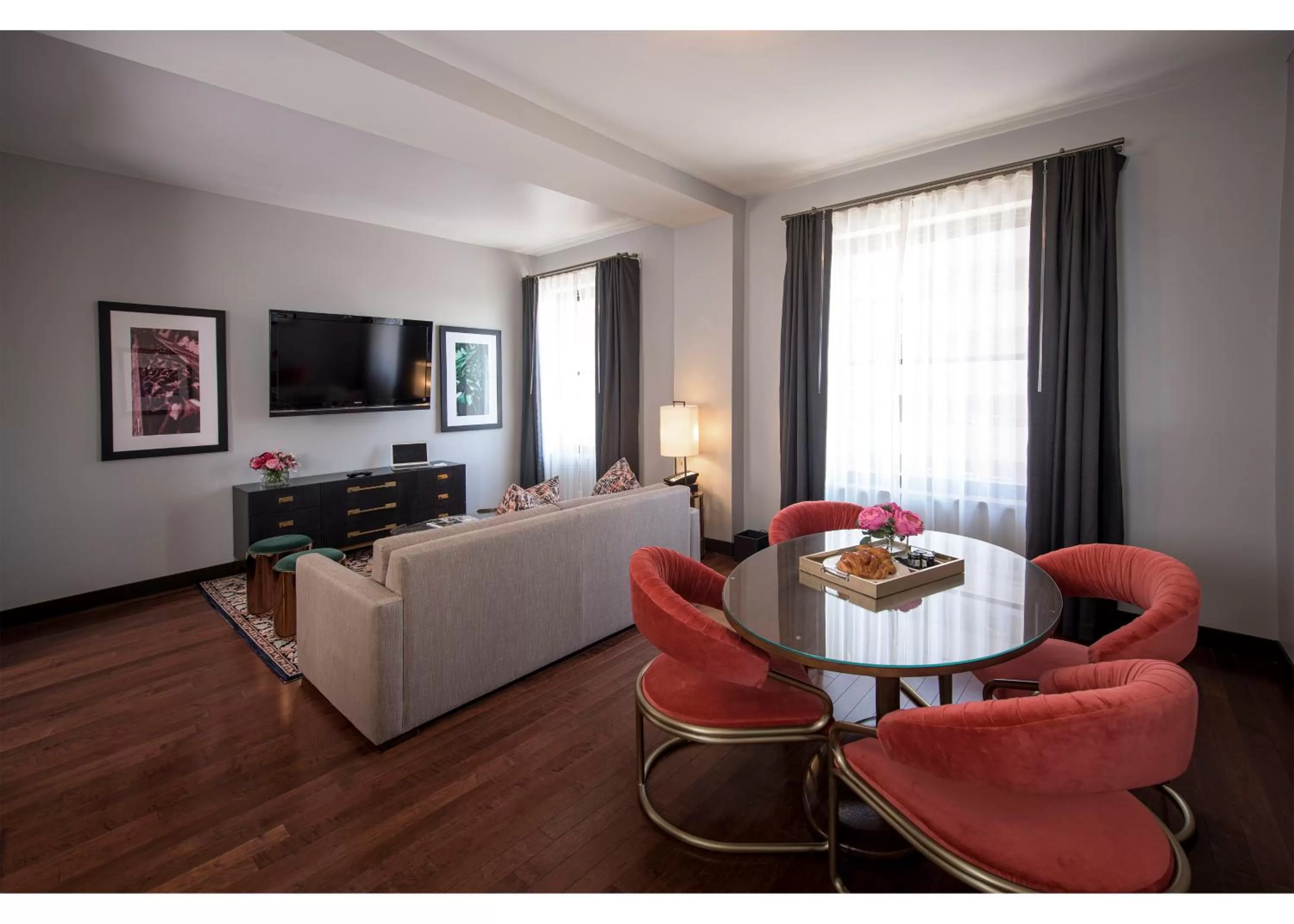 Living room in The Mayo Hotel