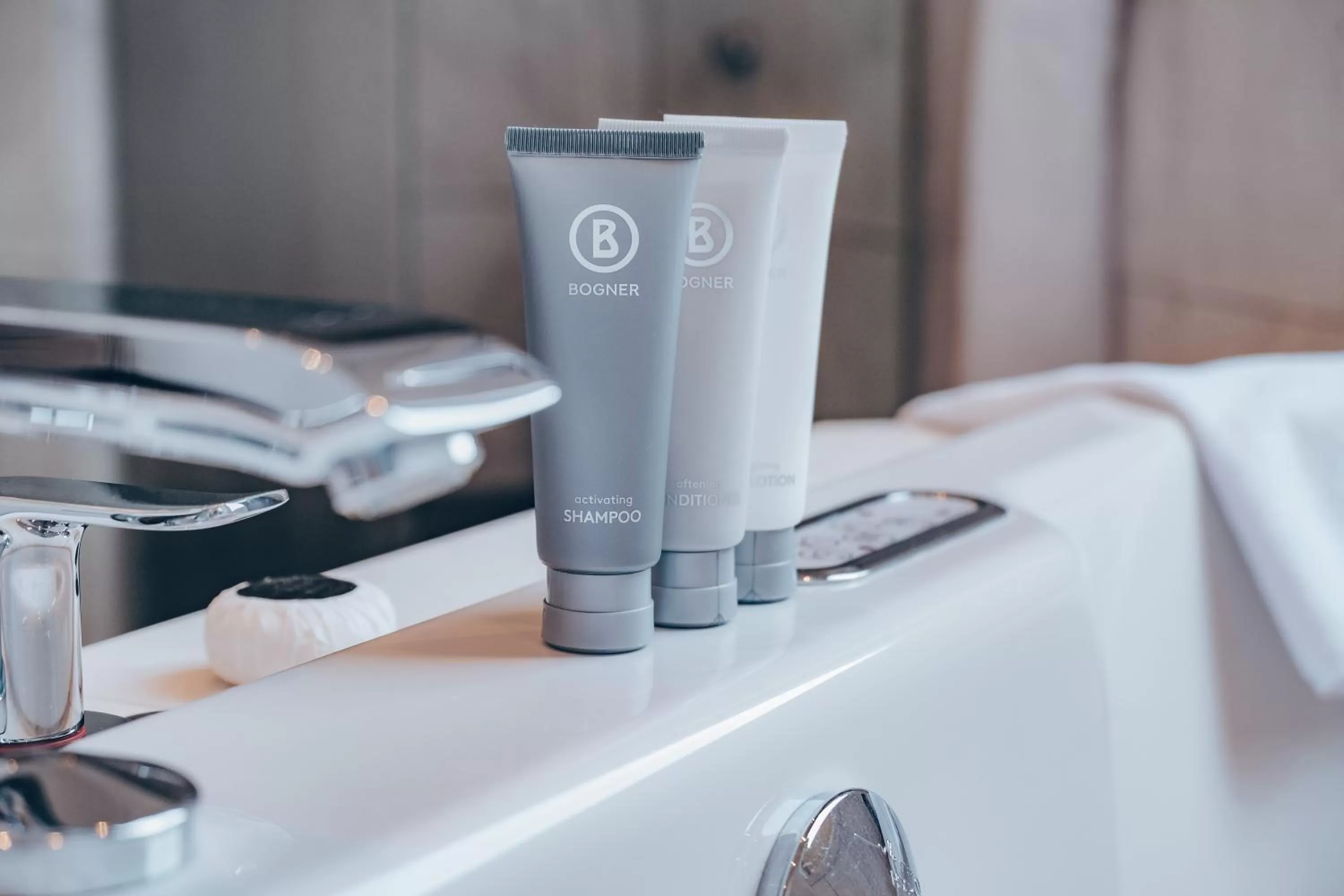 Suite with free Club Lounge Access in Hotel Palace Berlin