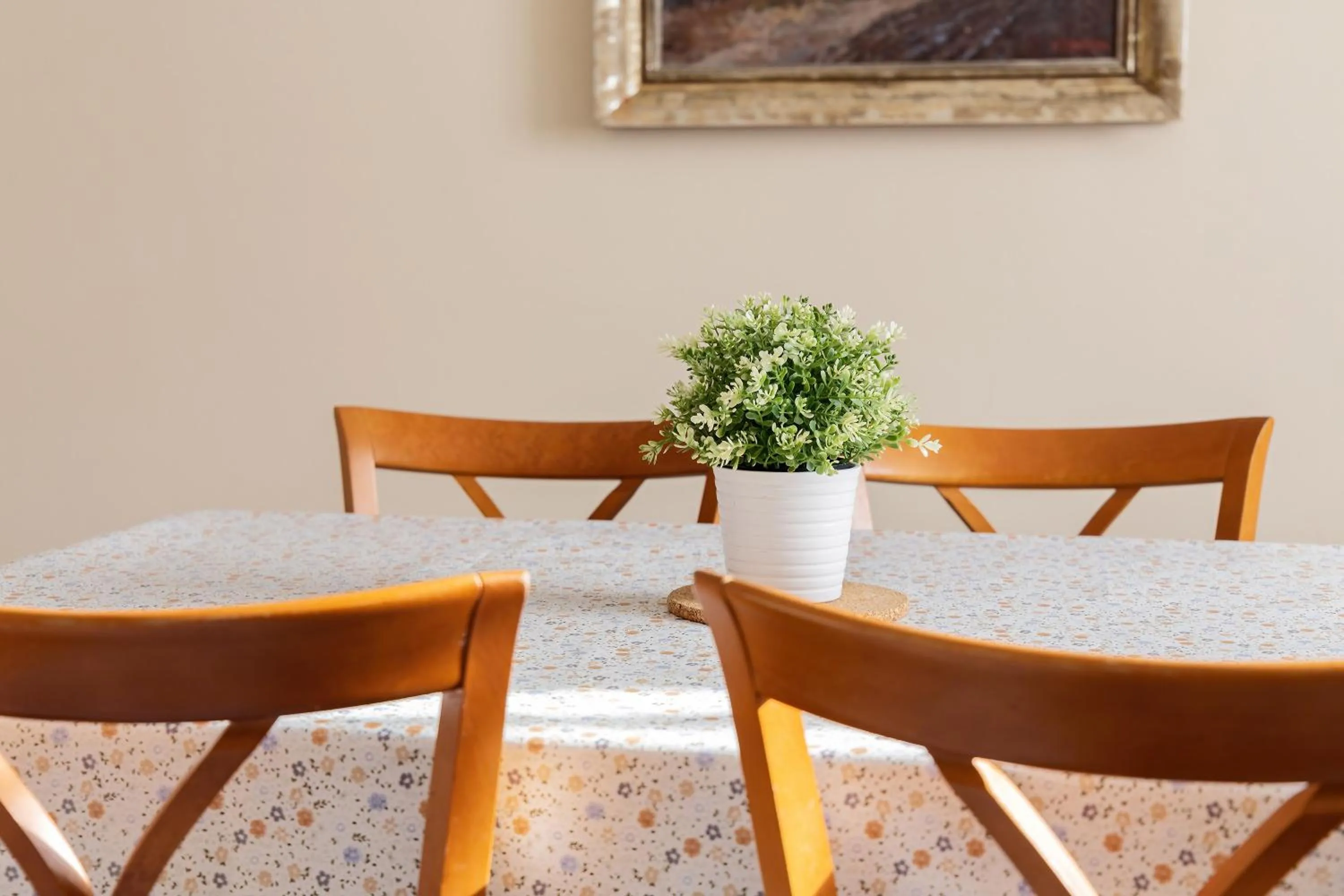 Seating area in Sibelius Apartments