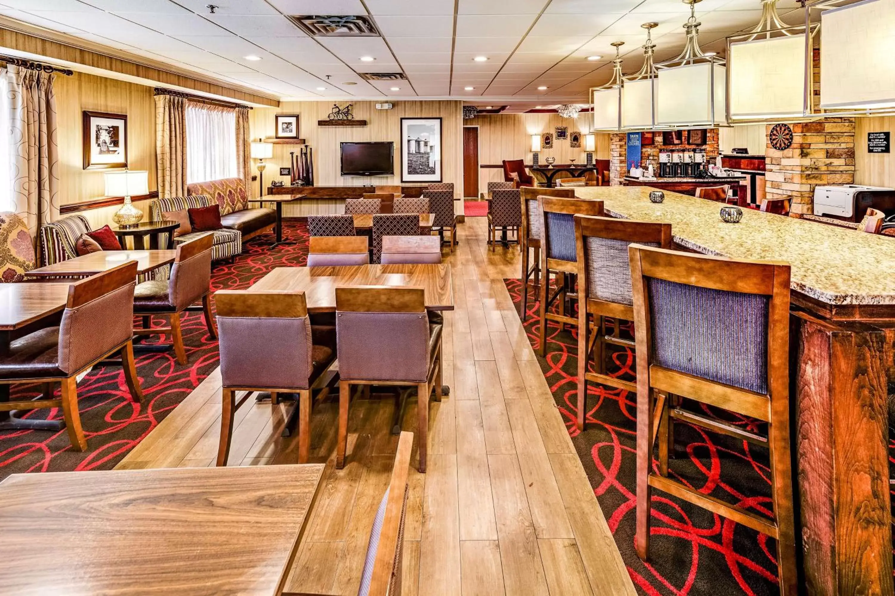 Restaurant/places to eat in Hampton Inn Columbus I-70E/Hamilton Road Restaurant/places to eat in Hampton Inn Columbus I-70E/Hamilton Road
