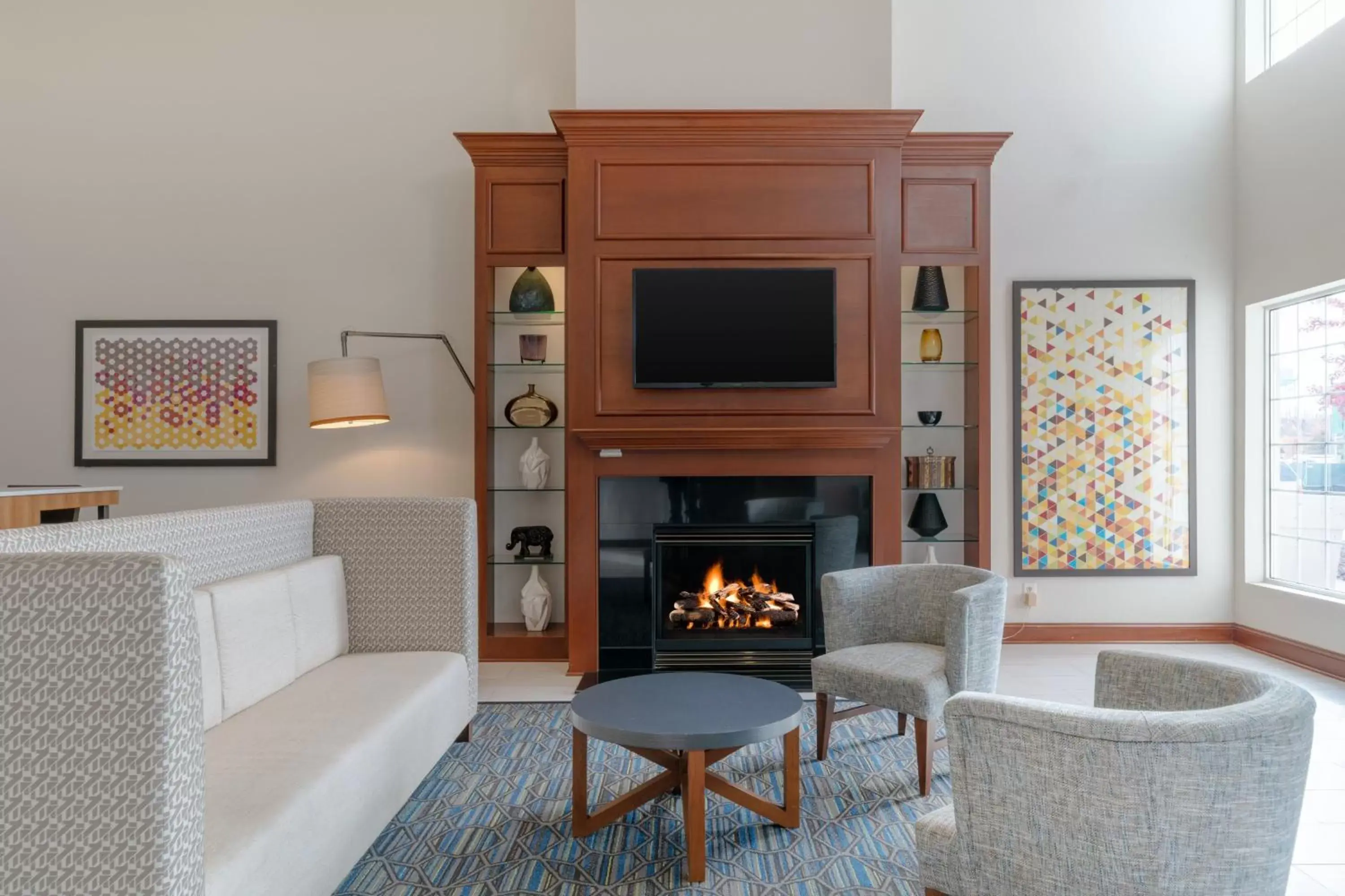 Property building, Seating Area in Holiday Inn Express Prince Frederick, an IHG Hotel