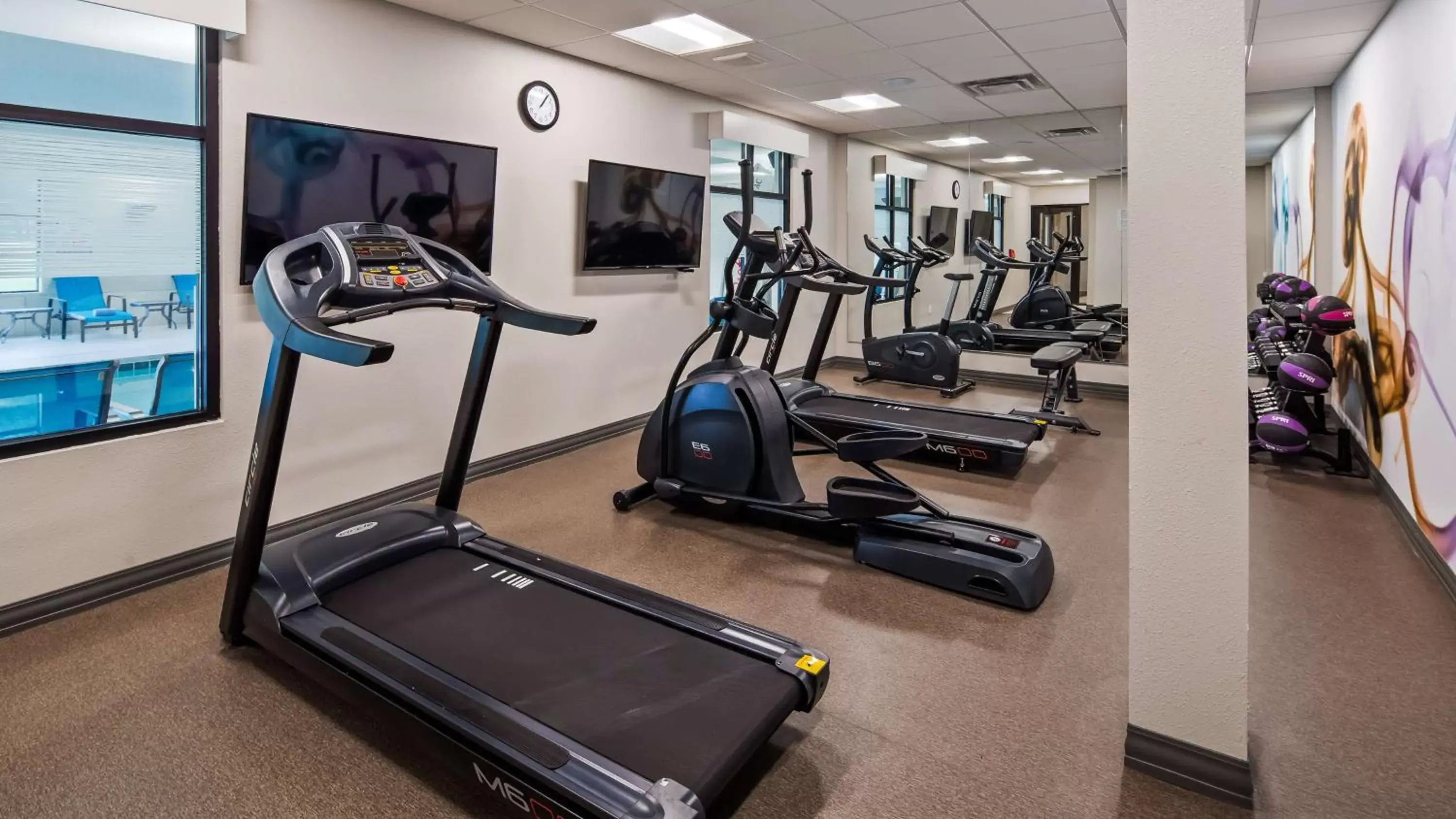 Fitness centre/facilities in Best Western Plus Saint Peter Fitness centre/facilities in Best Western Plus Saint Peter