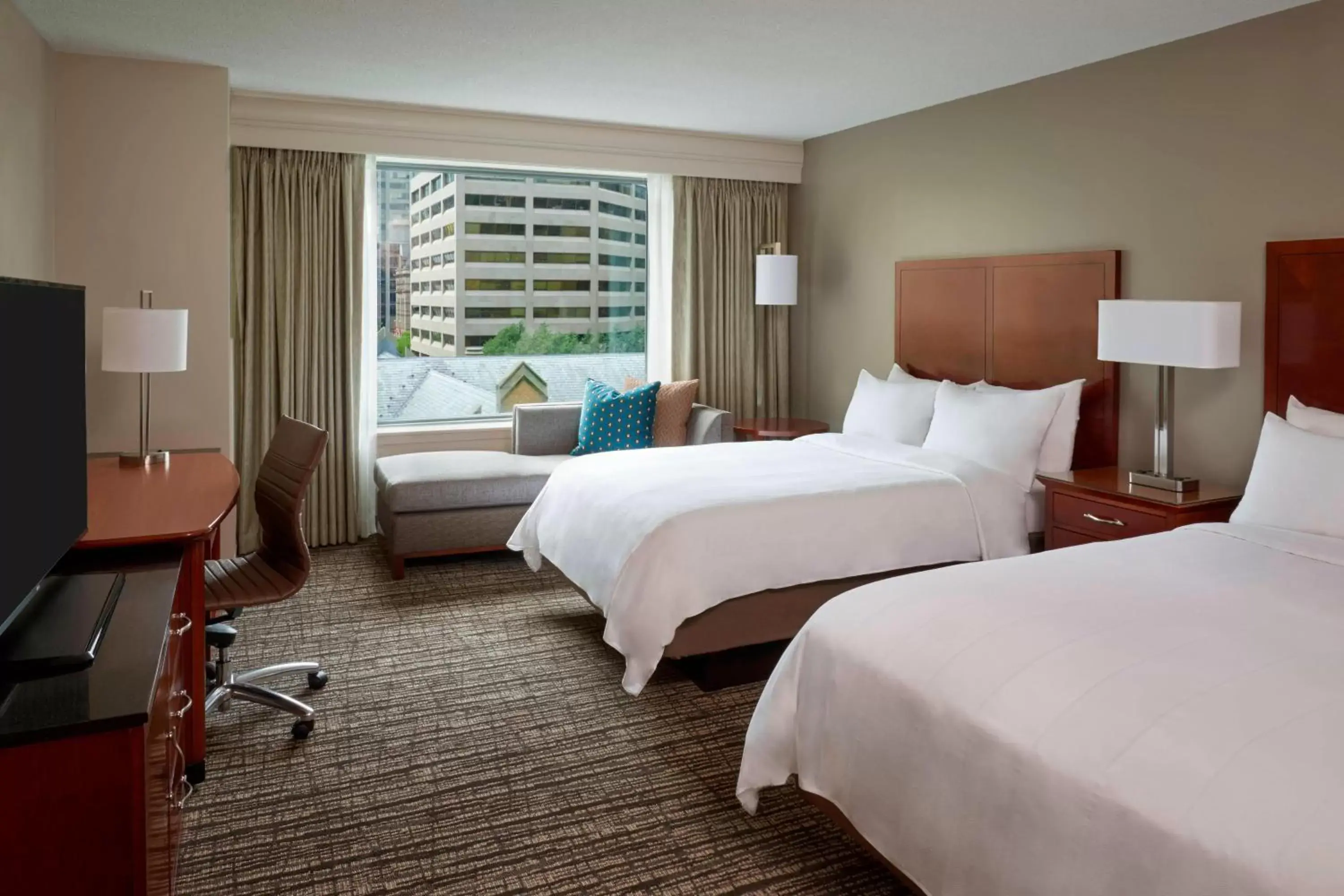 Photo of the whole room, Bed in Marriott Downtown at CF Toronto Eaton Centre