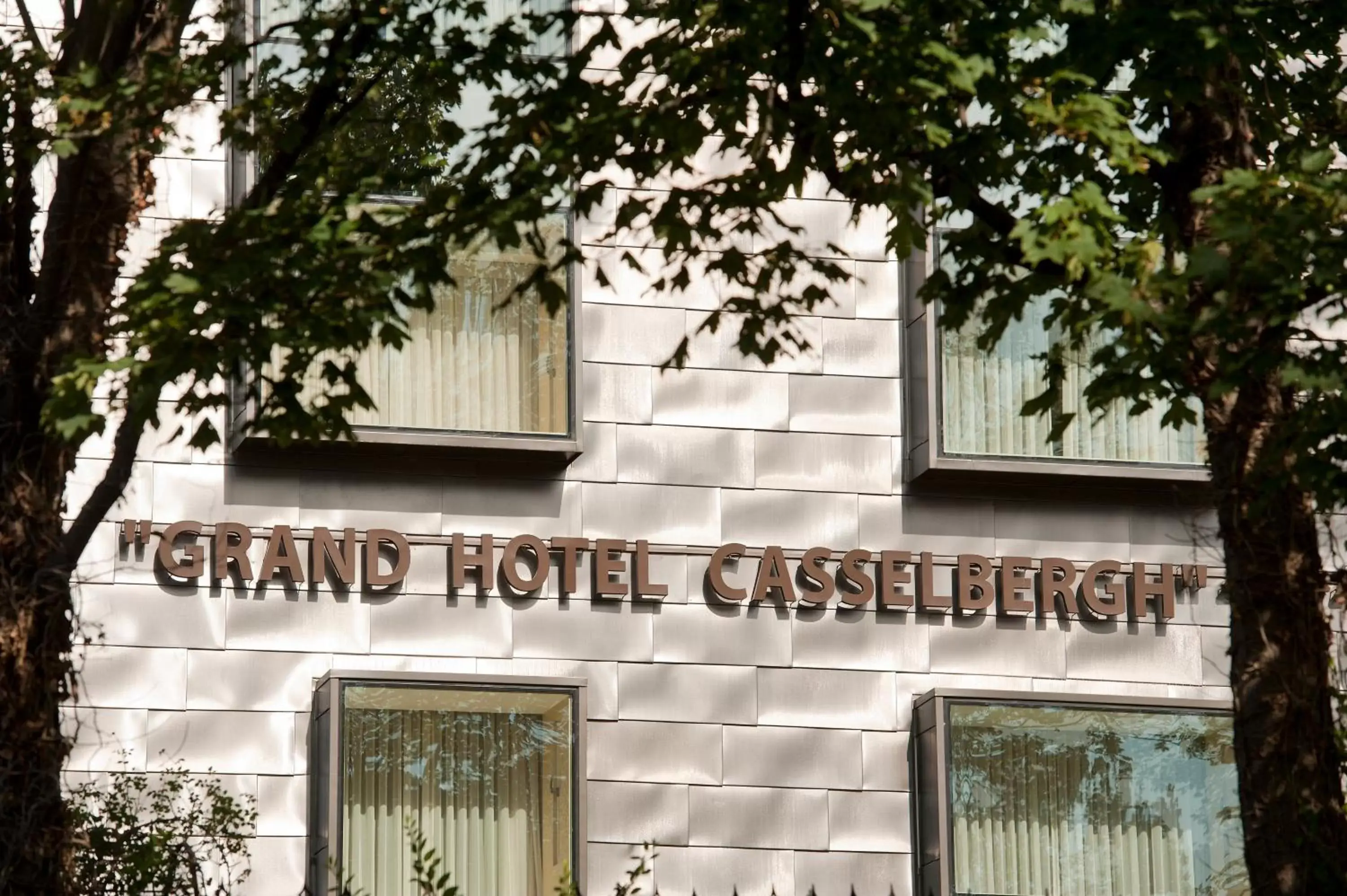 Facade/entrance, Property Building in Grand Hotel Casselbergh Brugge
