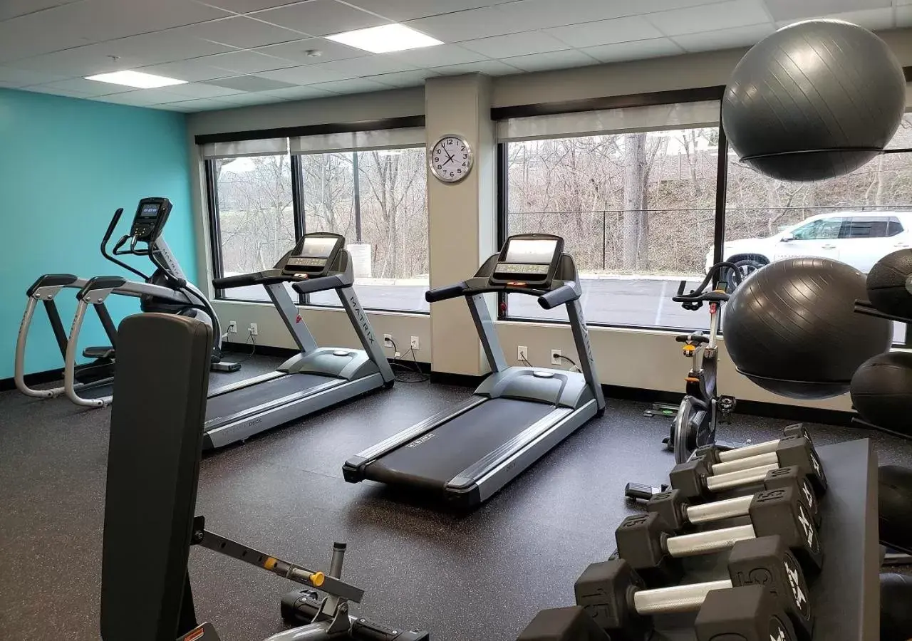 Fitness centre/facilities, Fitness Center/Facilities in avid hotels - Salem, an IHG Hotel