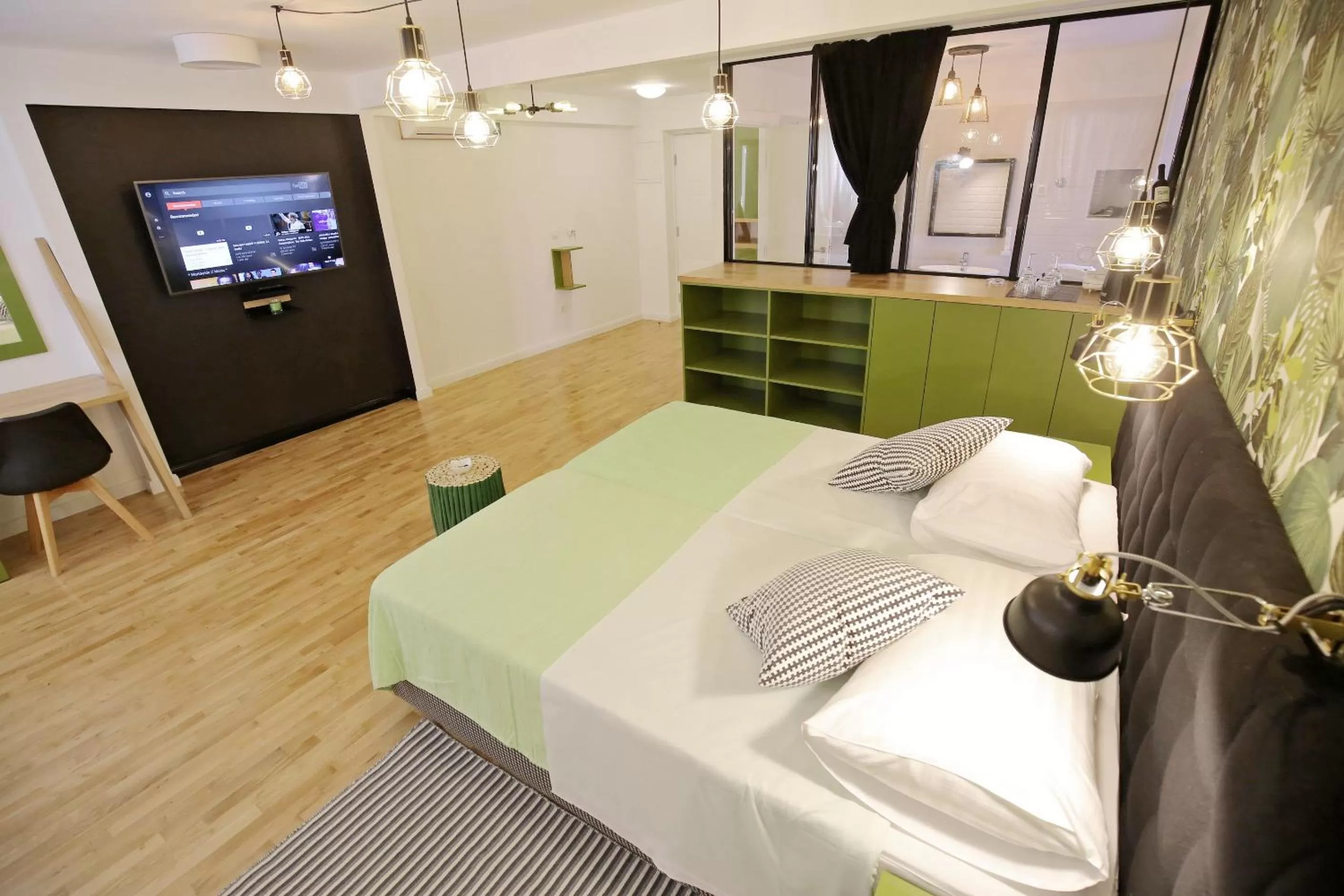 Bed in Central Apartments Integrated Hotel