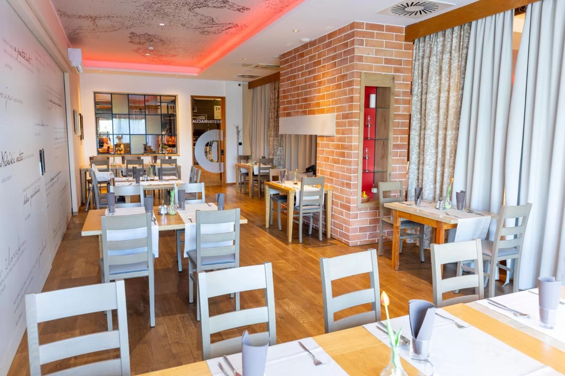 Restaurant/places to eat in Hotel Dolenjc