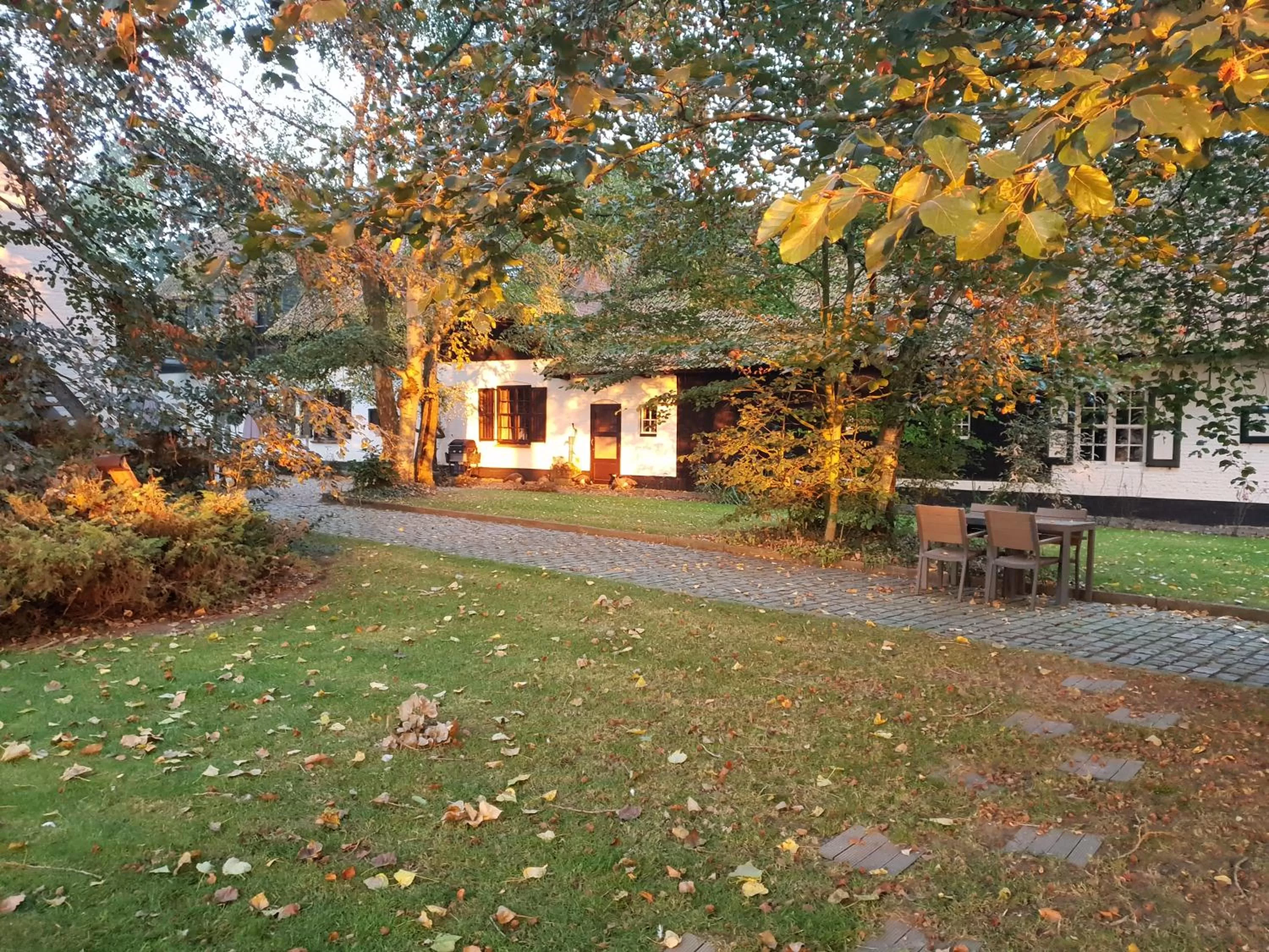 Garden in Hotel Landhuis 't Wilgenerf