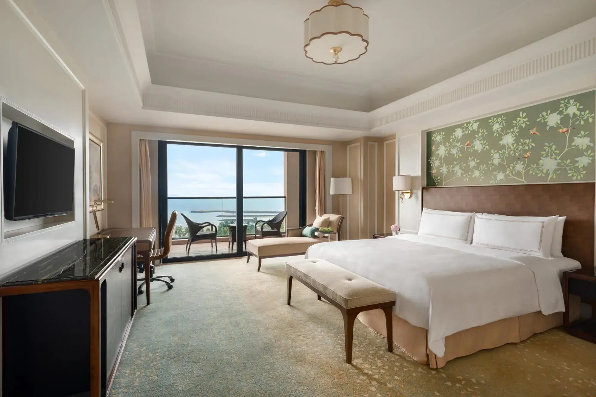 Photo of the whole room in Grand Hotel Haikou (soon to be Fairmont Haikou)