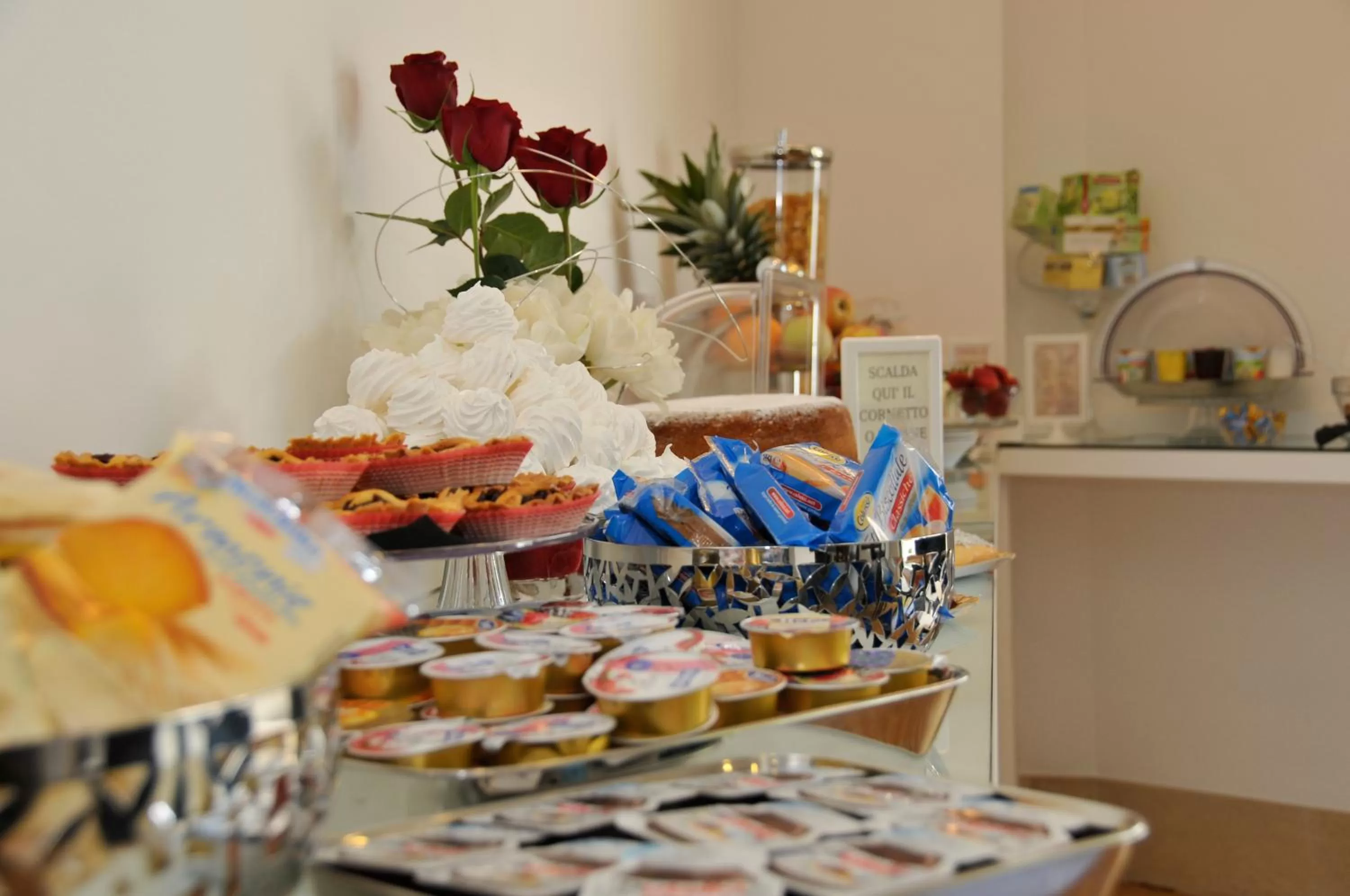 Restaurant/places to eat in Hotel Del Conte