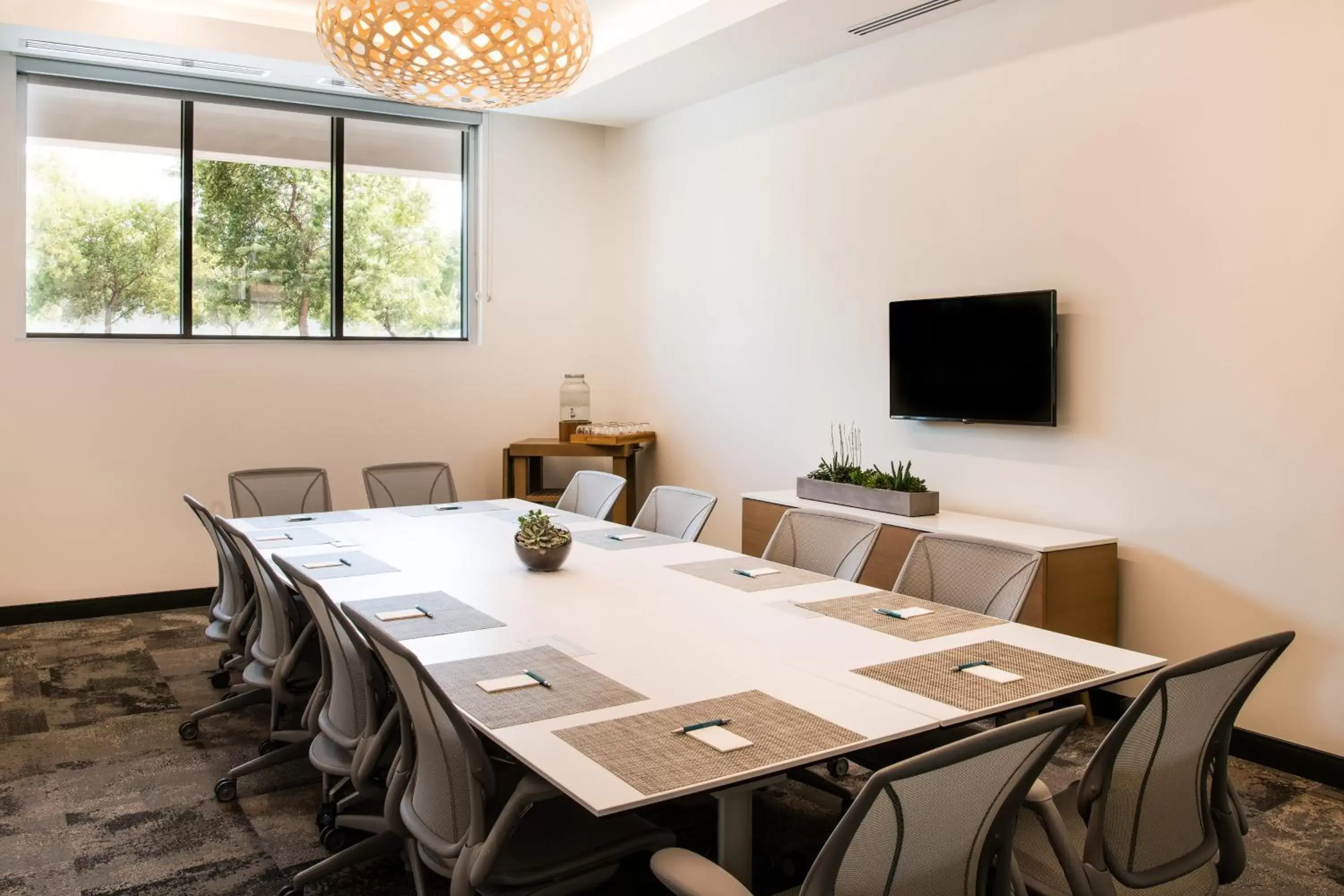 Meeting/conference room in Element Scottsdale at SkySong