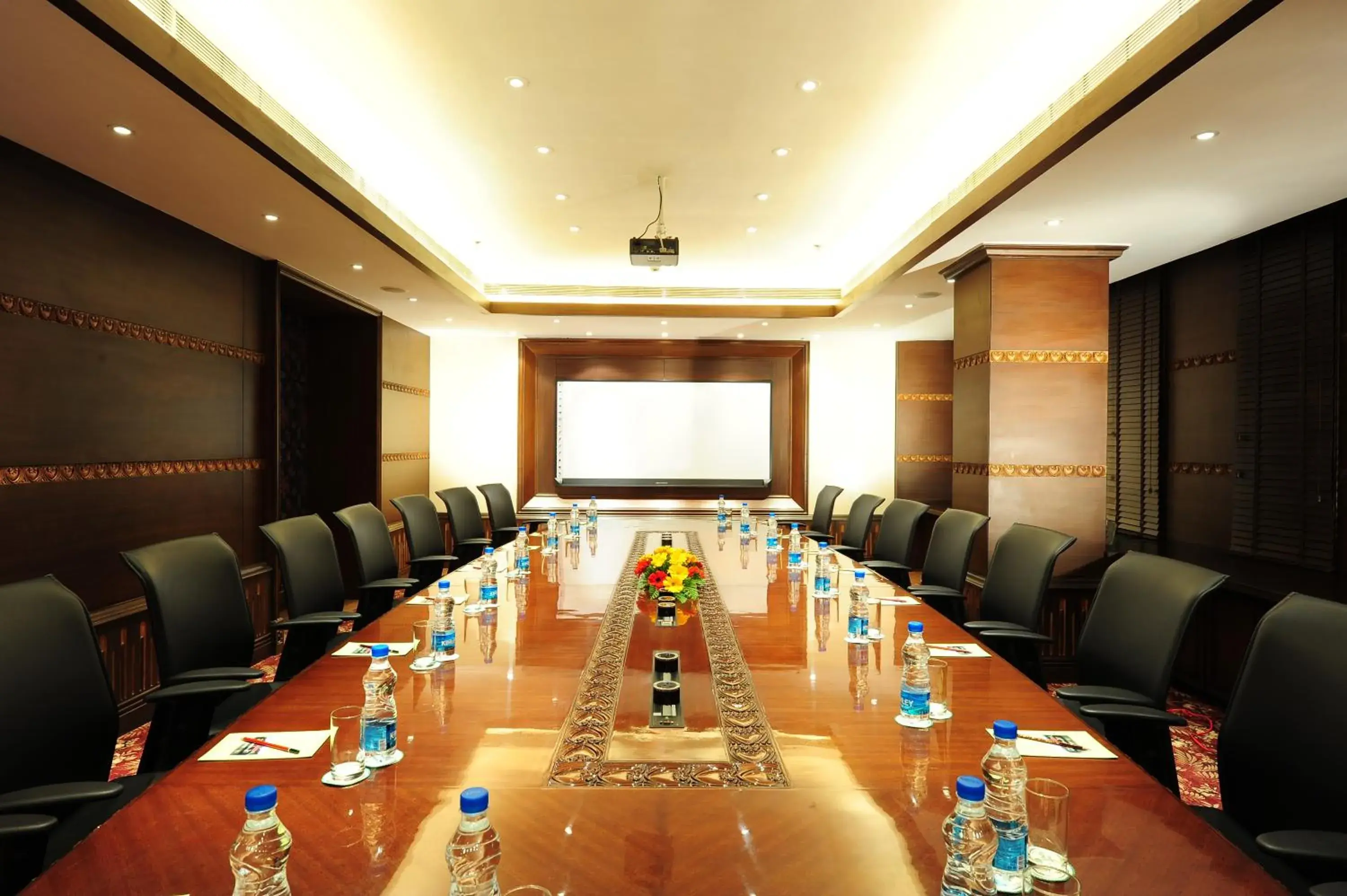 Meeting/conference room in Mayfair Convention