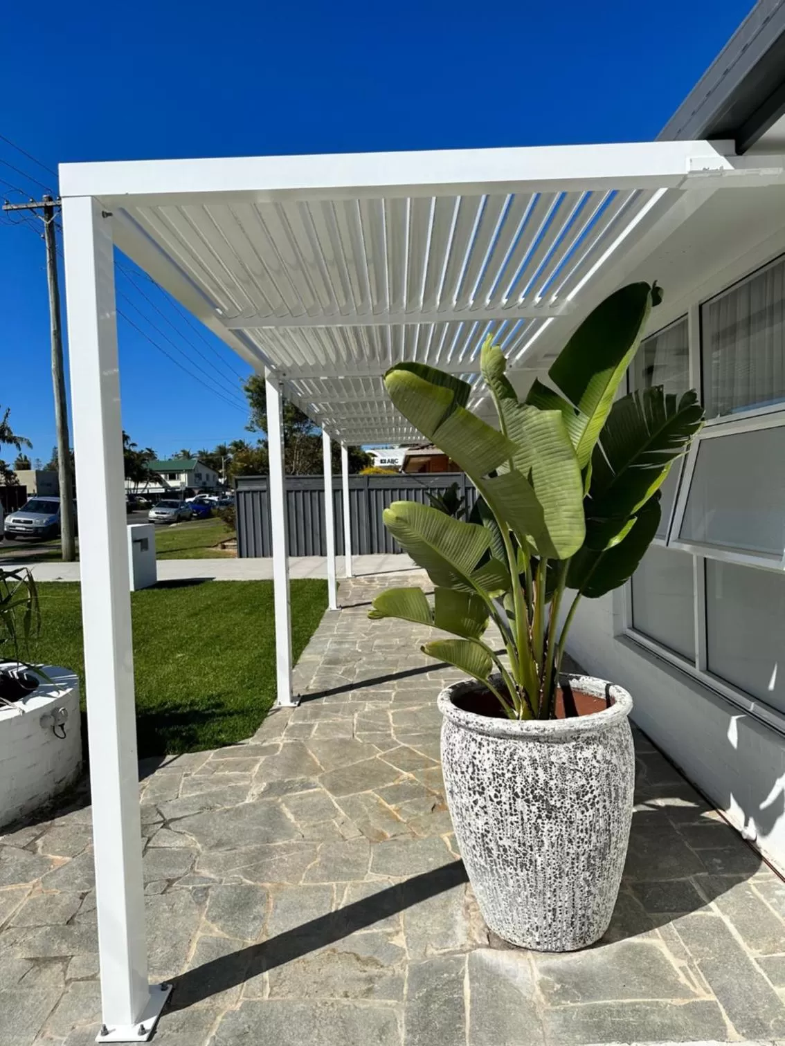 Property building in Surf Beach Motel Port