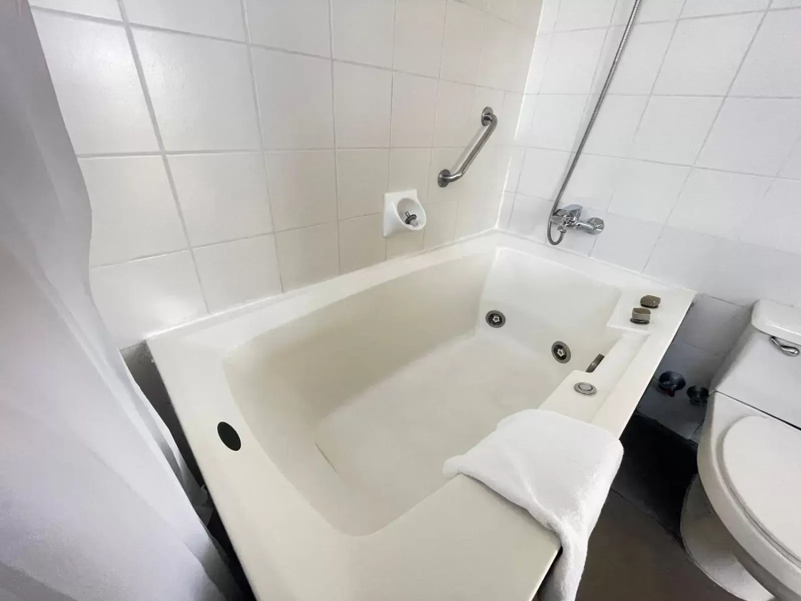 Bath, Bathroom in Gala Hotel