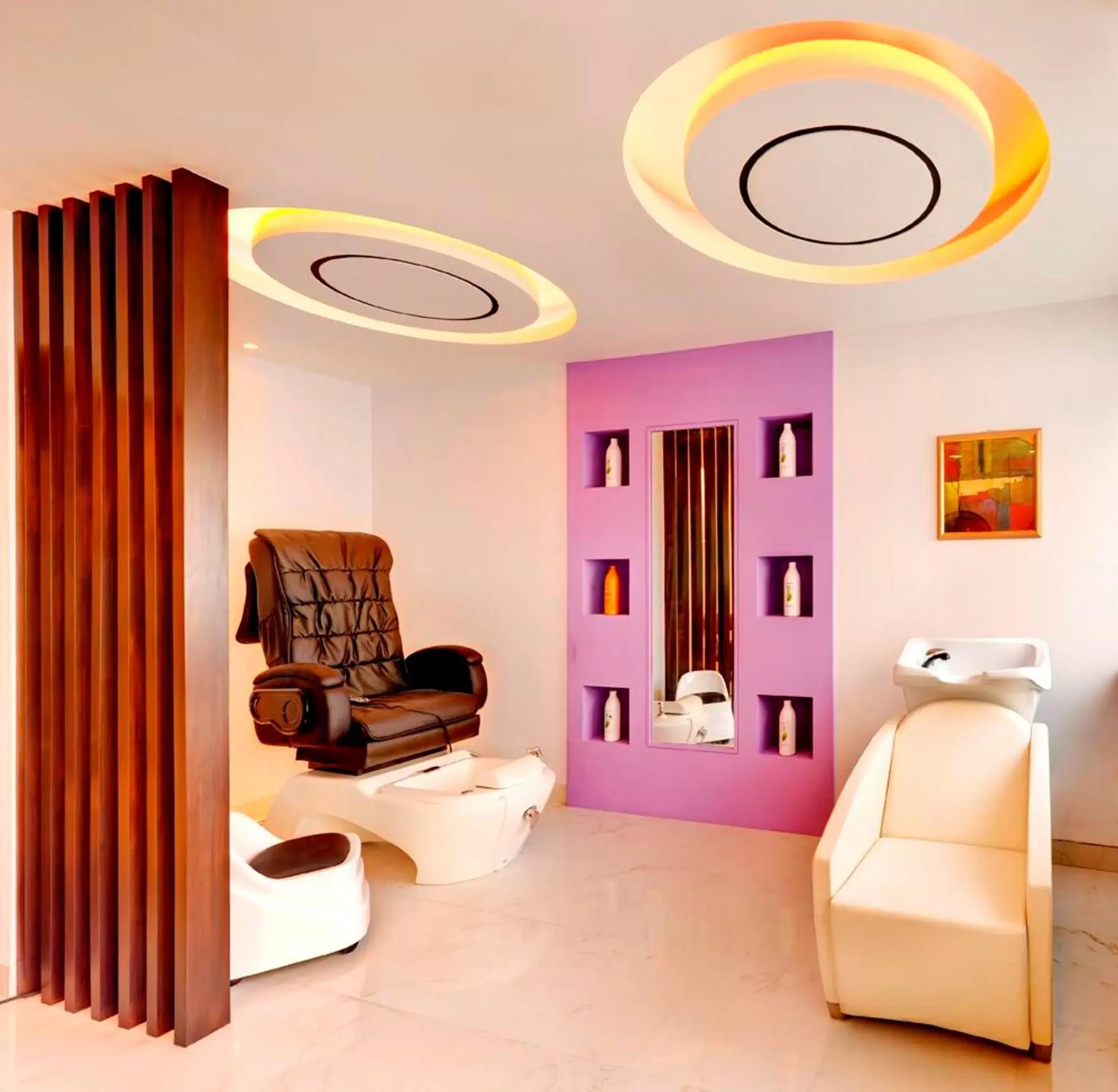 Spa and wellness centre/facilities in Kenilworth Hotel, Kolkata Spa and wellness centre/facilities in Kenilworth Hotel, Kolkata