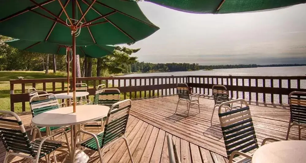 Balcony/Terrace in Centerstone Resort Lake-Aire