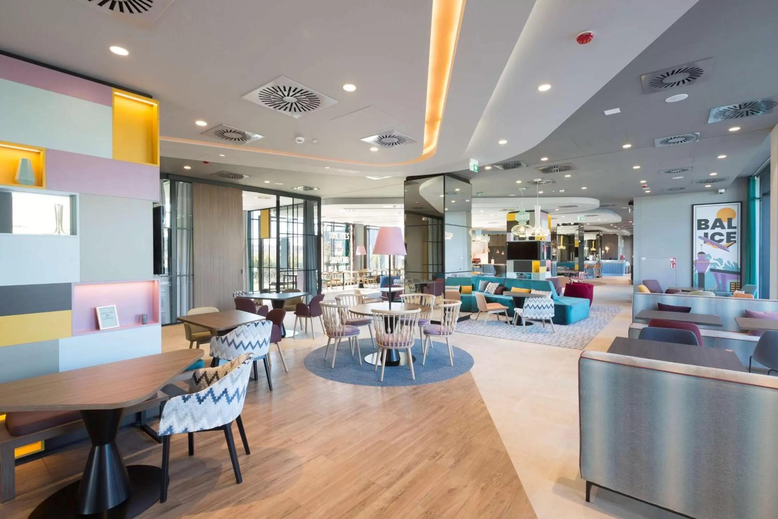 Lobby or reception in Hampton by Hilton Krakow Airport Lobby or reception in Hampton by Hilton Krakow Airport