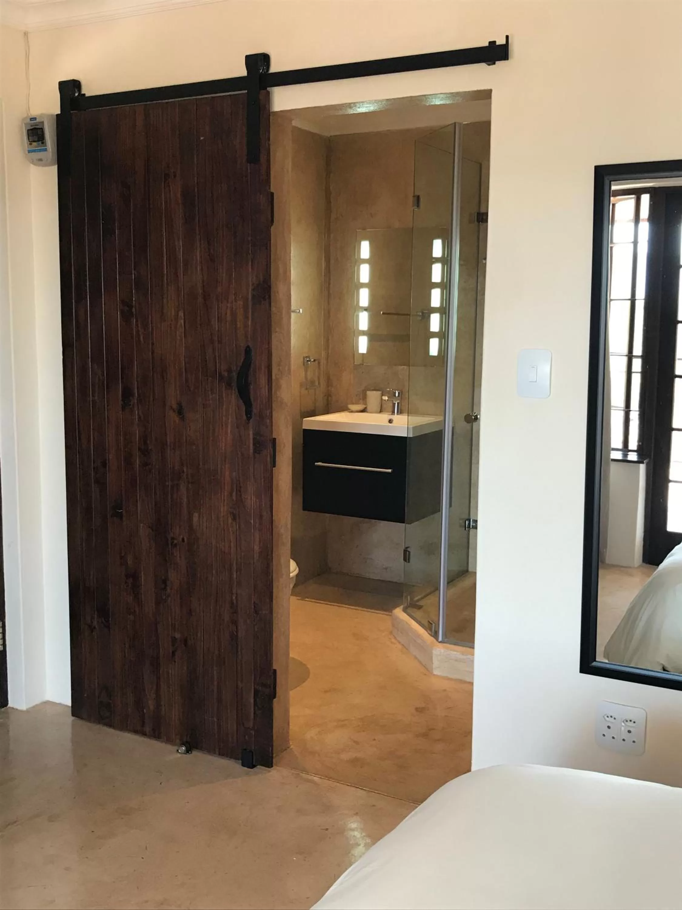 Bathroom, Bed in Olive Hill Guest House