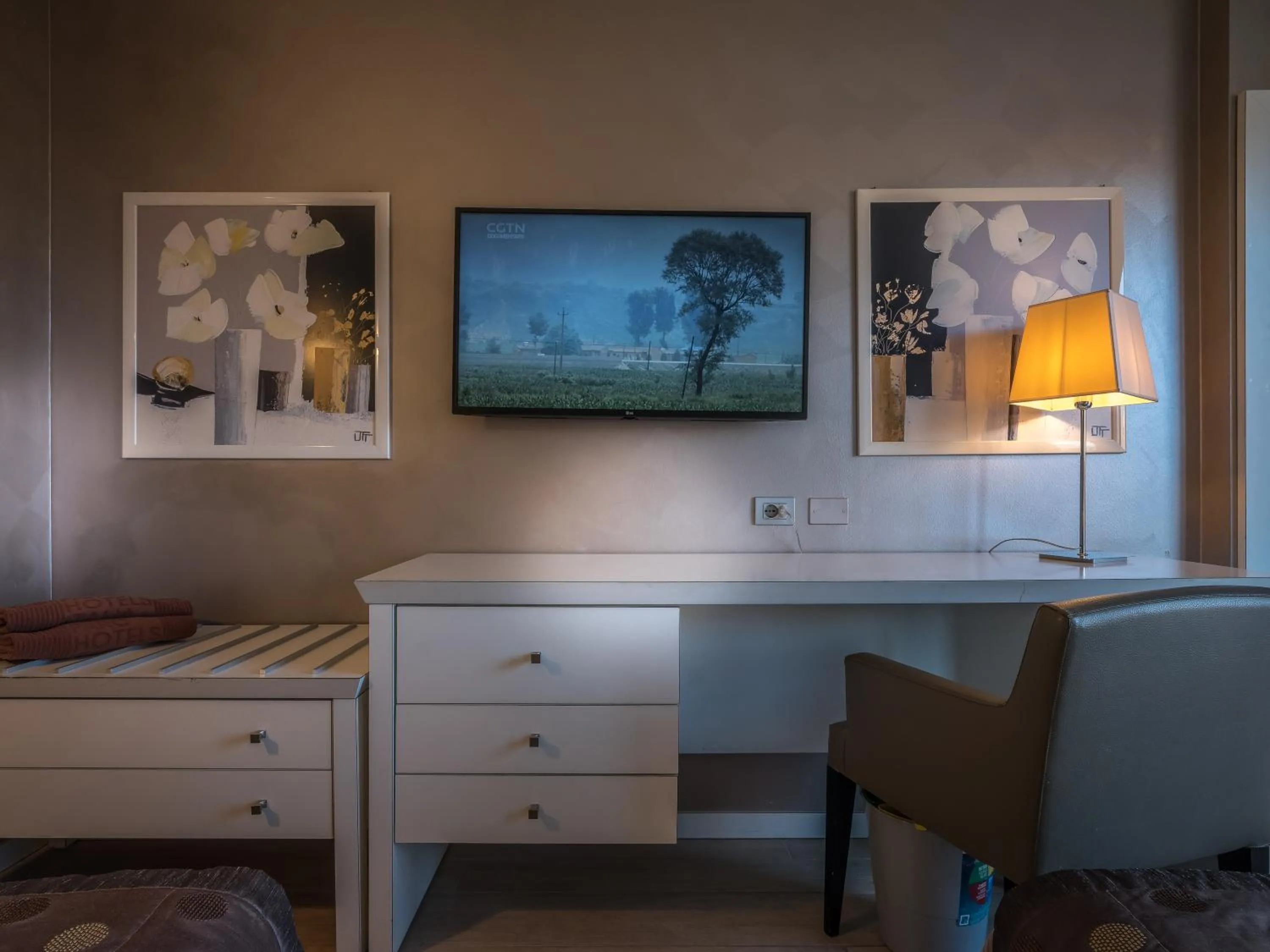 TV and multimedia, Bed in Parc Hotel Gritti